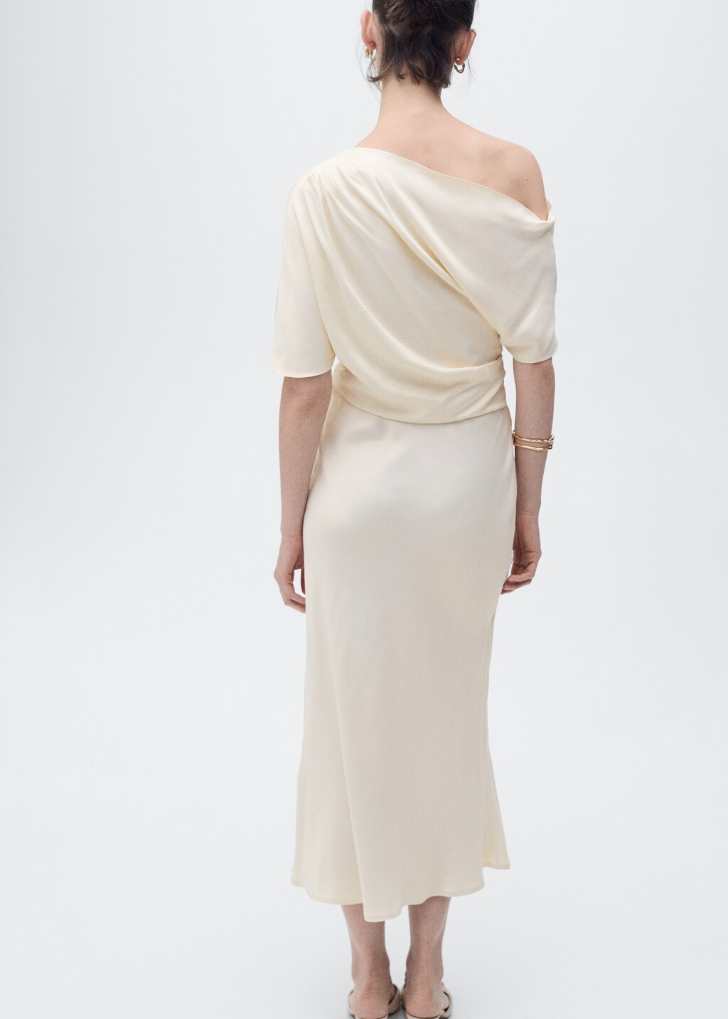 ストゥディオス　Asymmetric Tailored Dress ストゥディオス Asymmetric Tailored Dress トップス