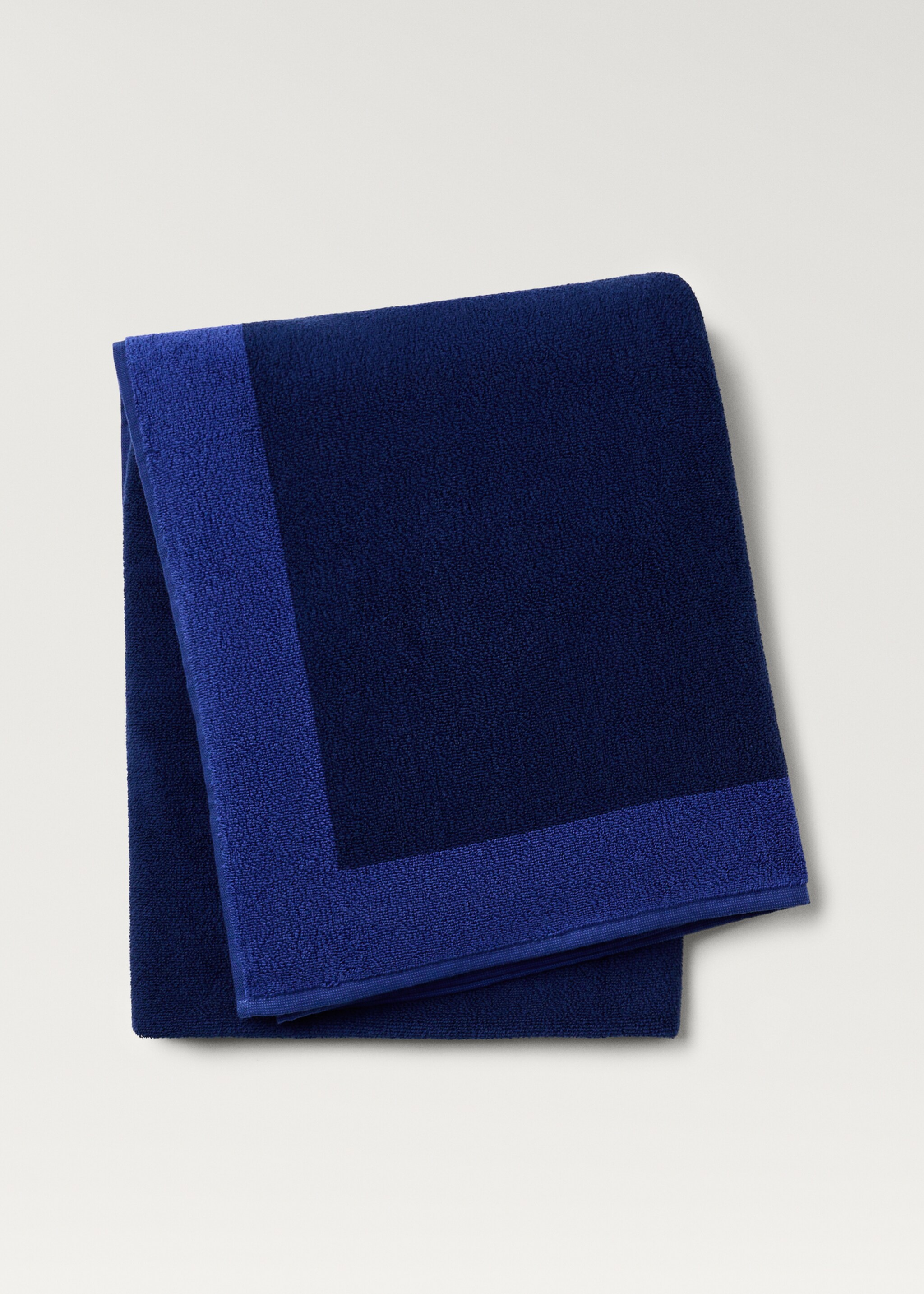 Cotton beach towel with frame design - Article without model