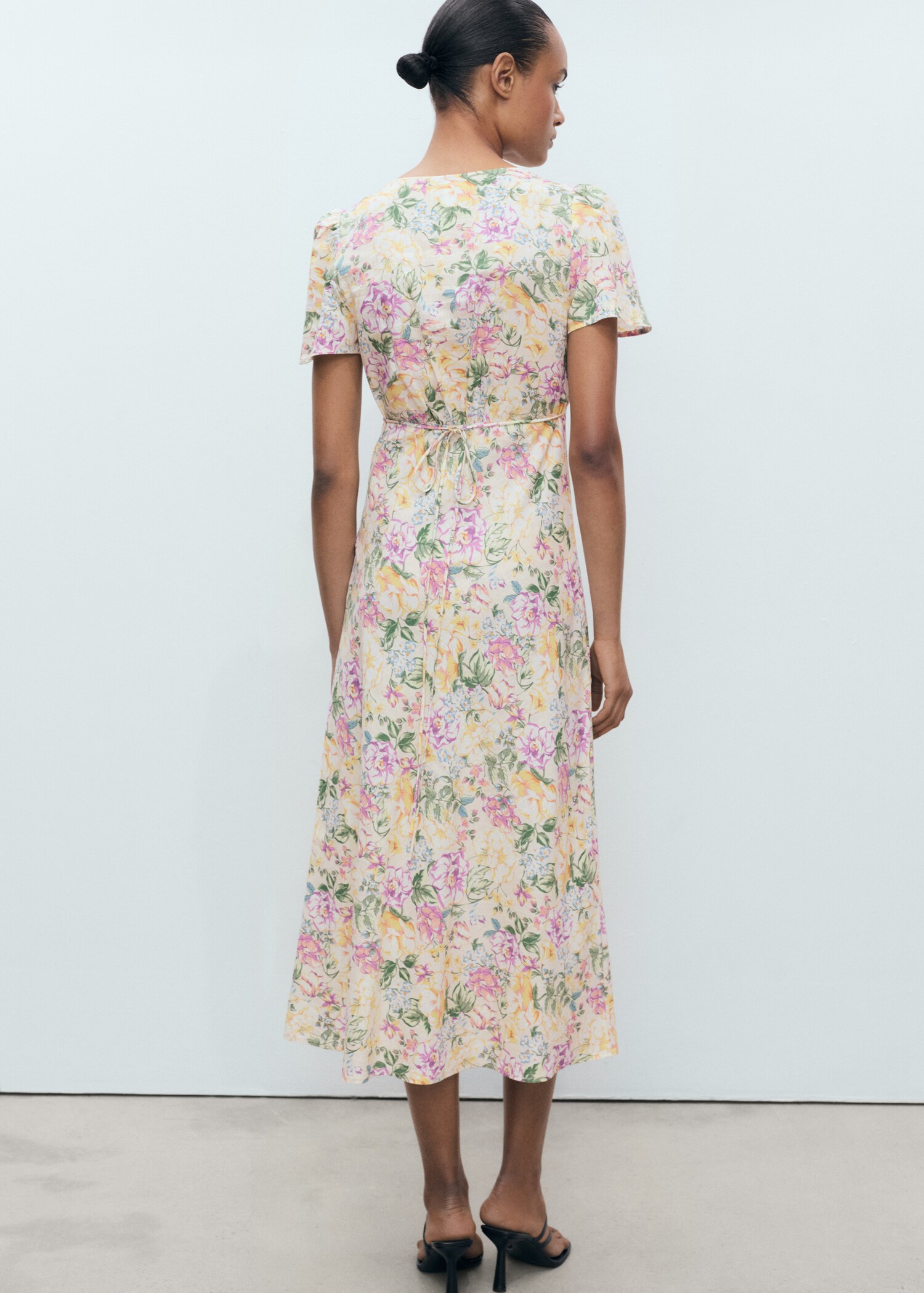 Vestido lino flores - Reverso del artículo