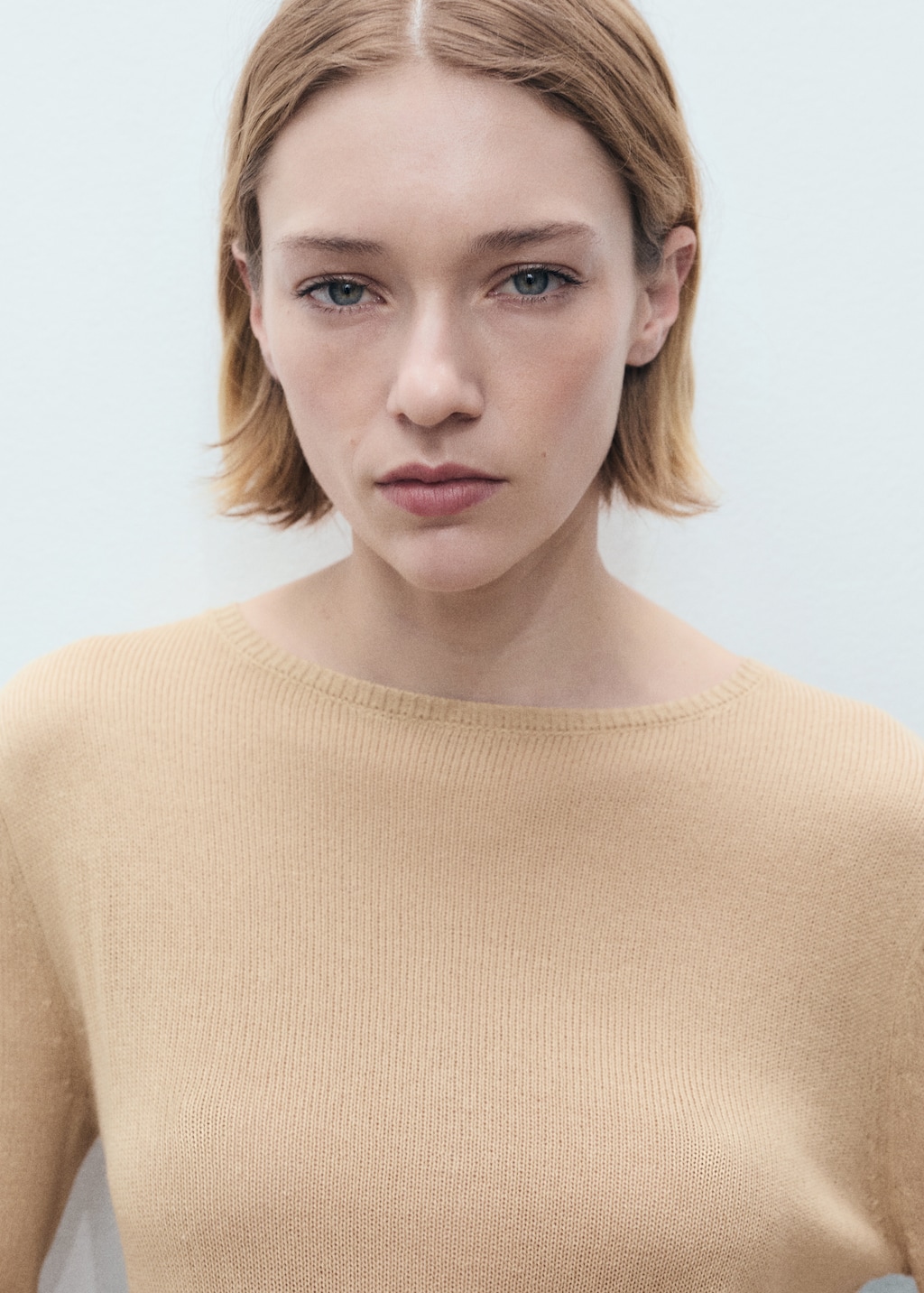 Linen-blend boat-neck sweater - image 4