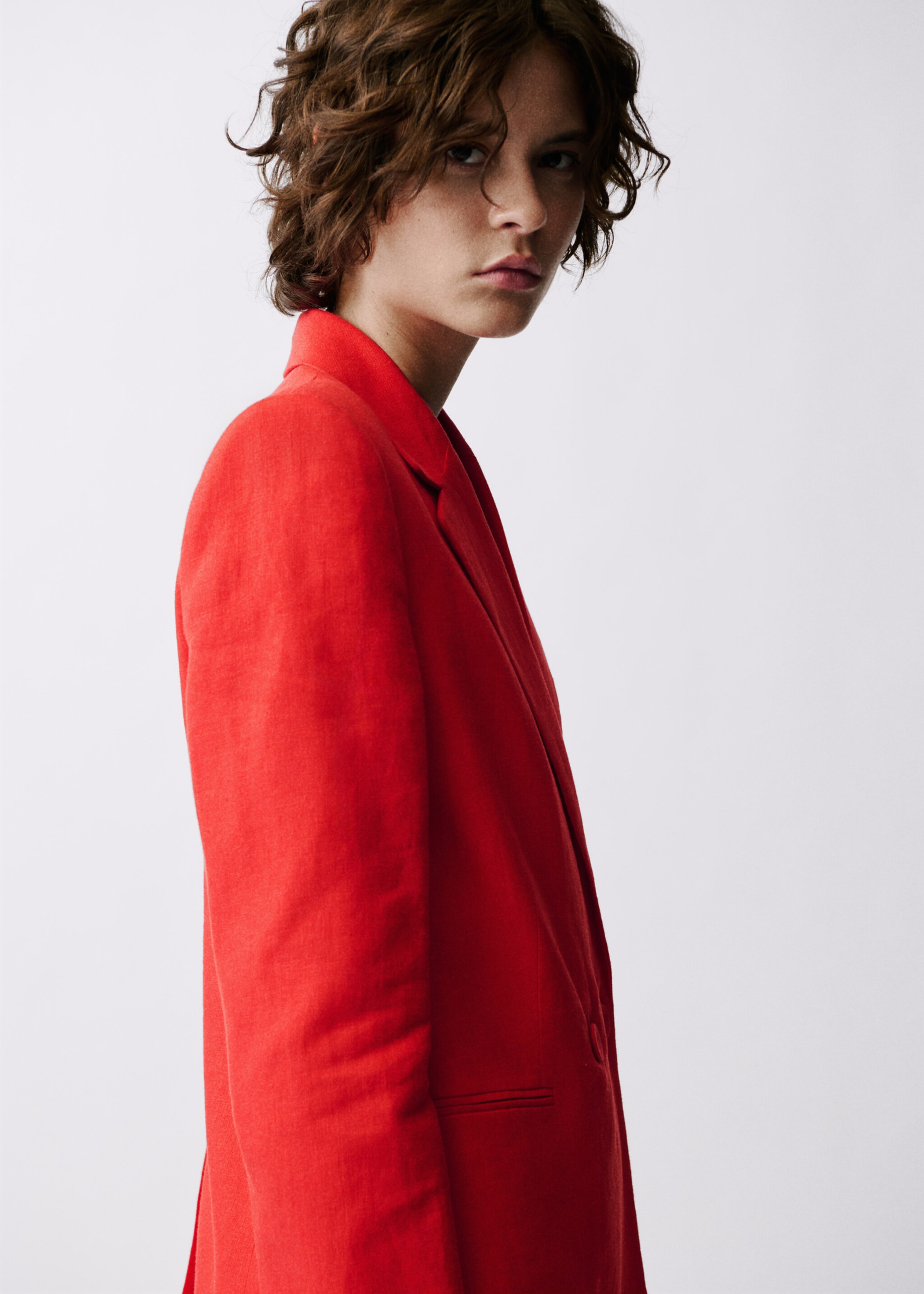 Double-breasted linen suit blazer - Reverse of the article