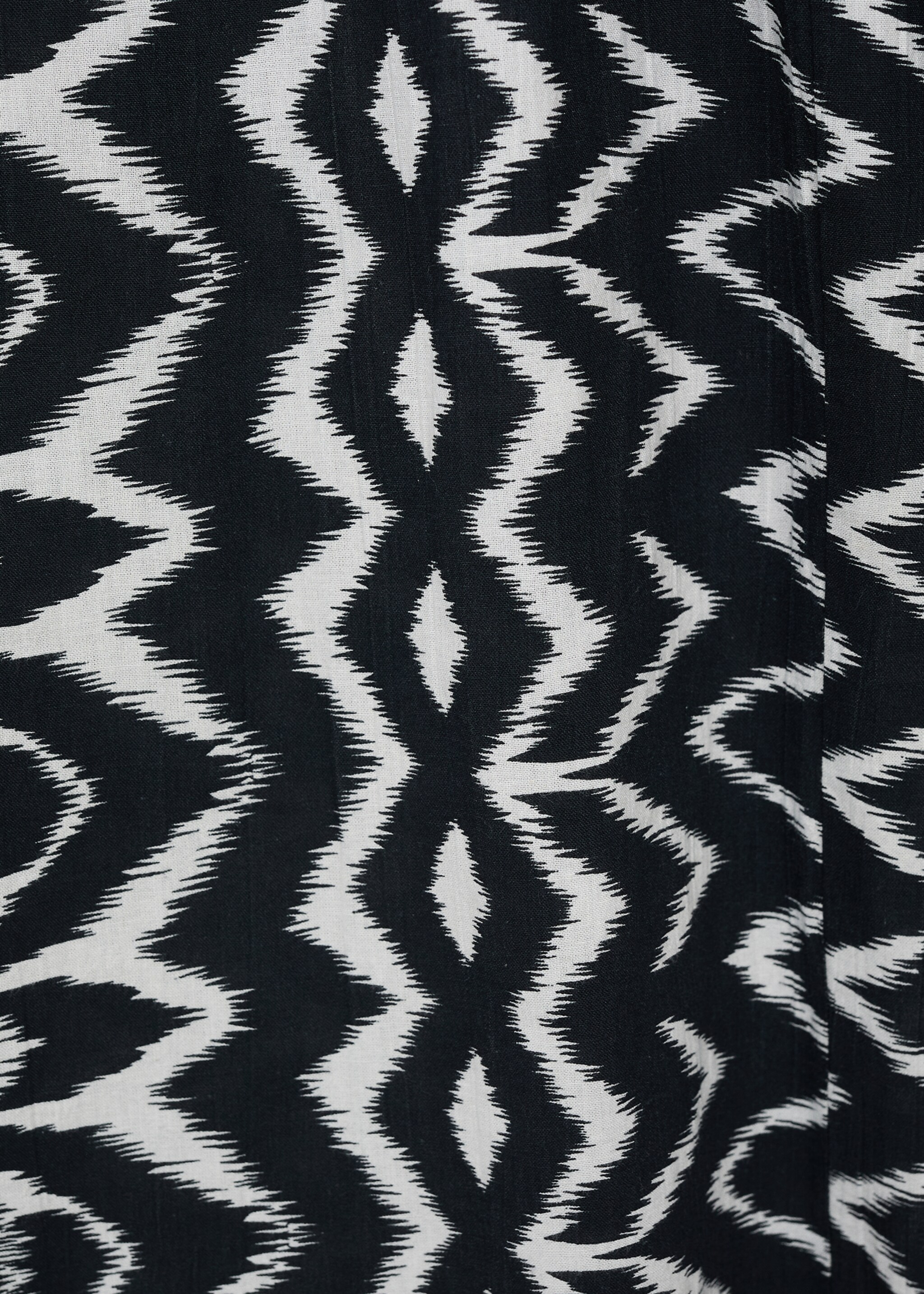 Printed straight trousers - Details of the article 0