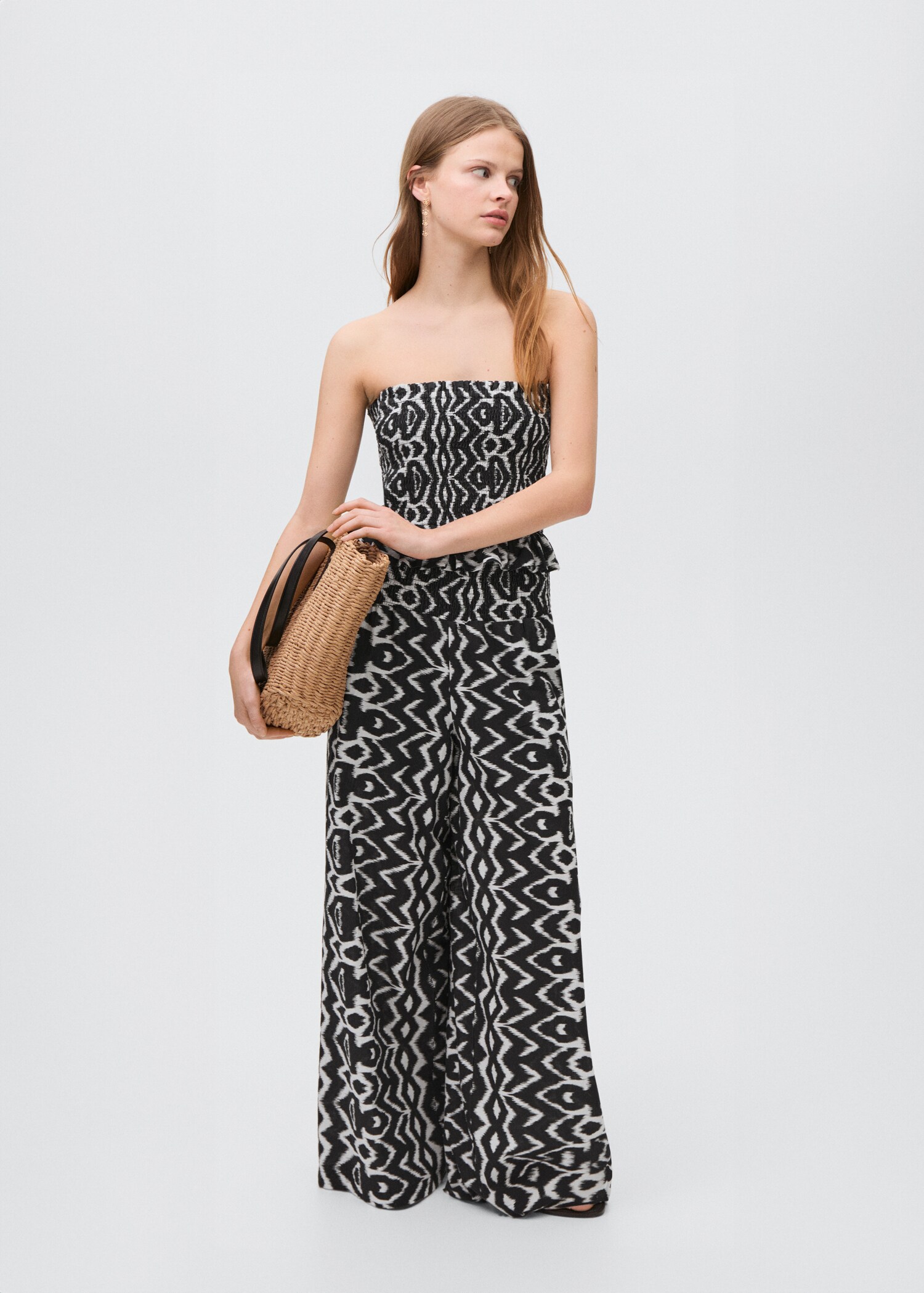 Printed straight trousers - Details of the article 6