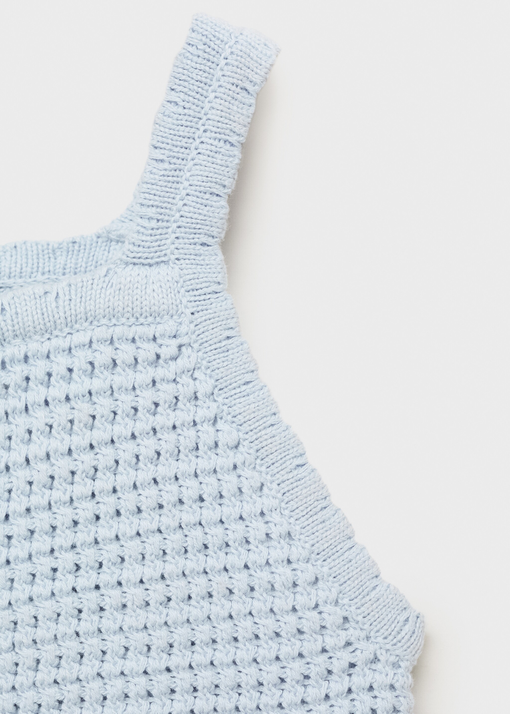 Buttoned knit top - Details of the article 8