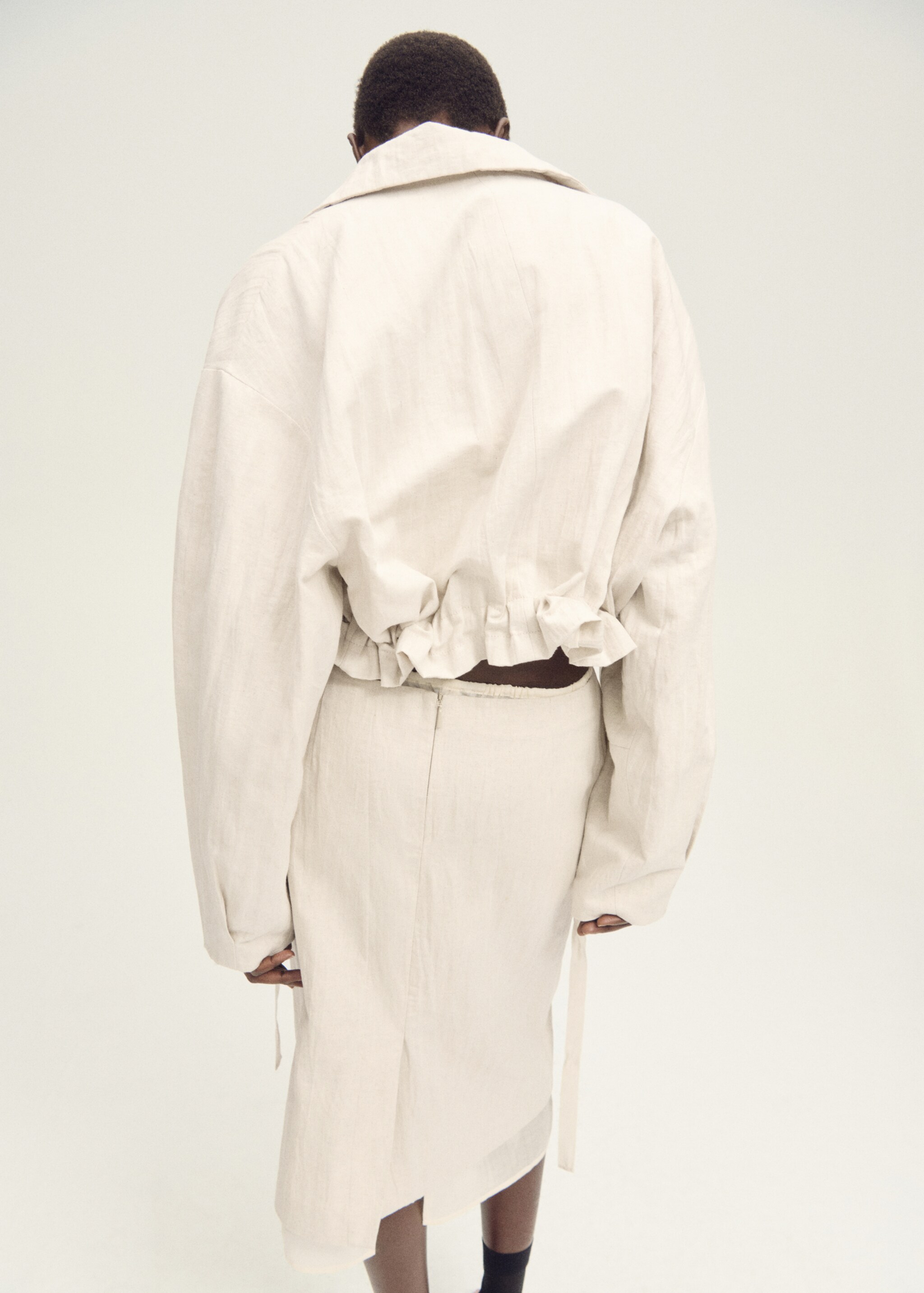 Veste courte en lin mélangé - Verso de l’article