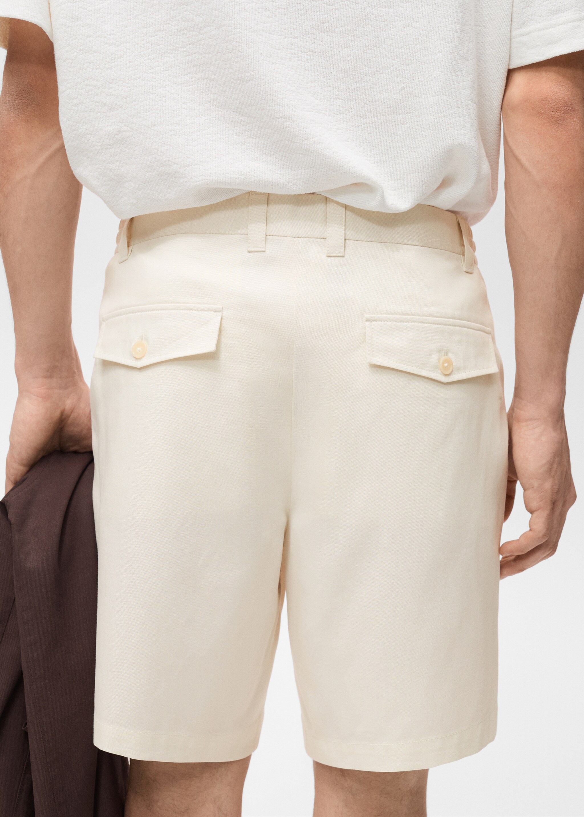 Straight fluid bermuda shorts - Details of the article 6