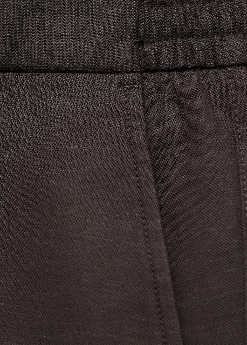 Straight fluid bermuda shorts