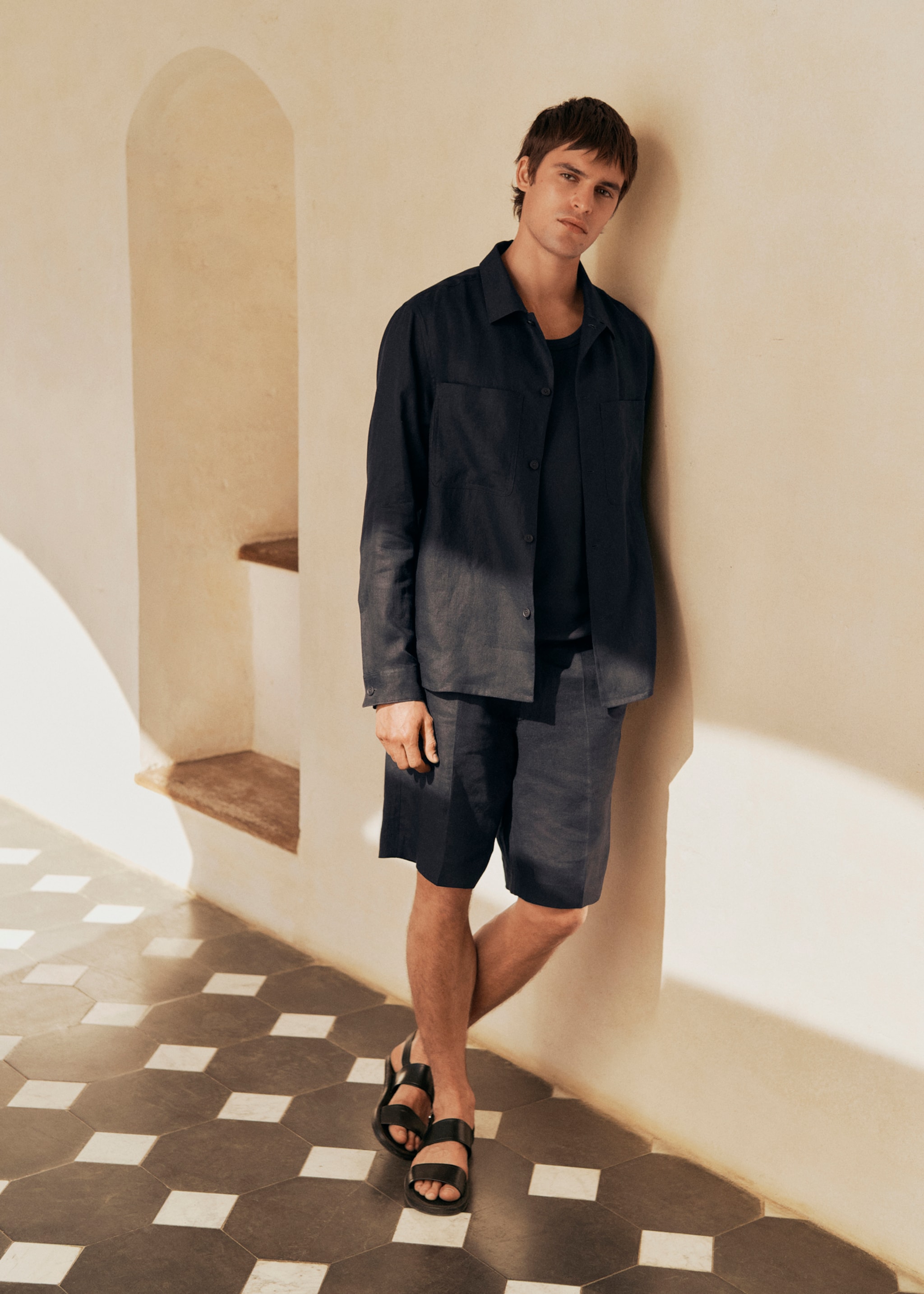100% linen overshirt with pockets - Details of the article 3