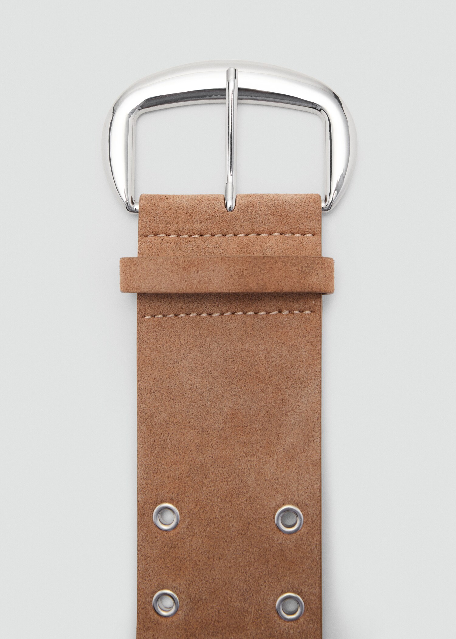 Wide studded leather belt - Details of the article 1