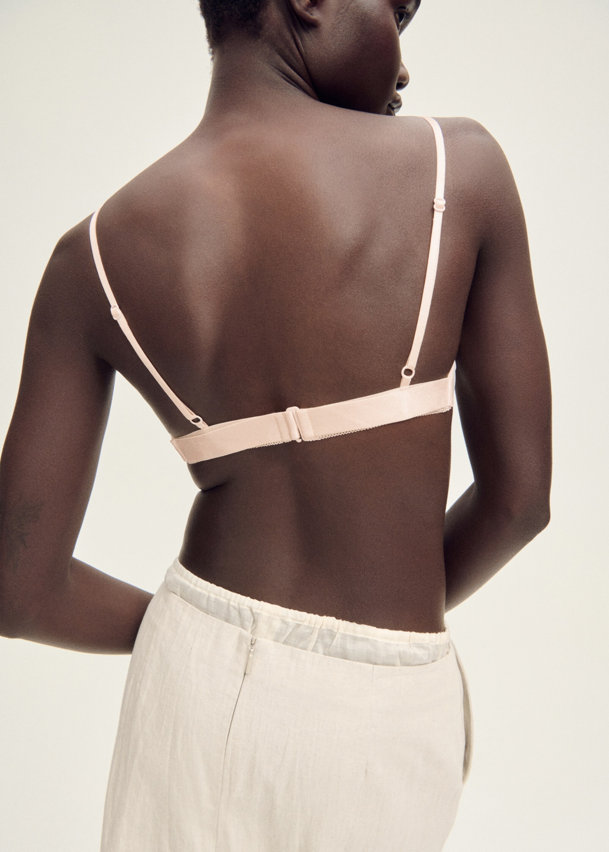 Semi-transparent bra with seam detail - Reverse of the article