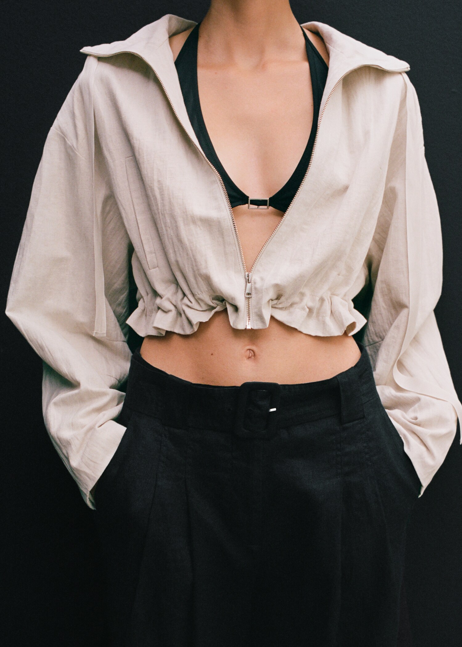 Belt linen-blend Bermuda shorts - Details of the article 7