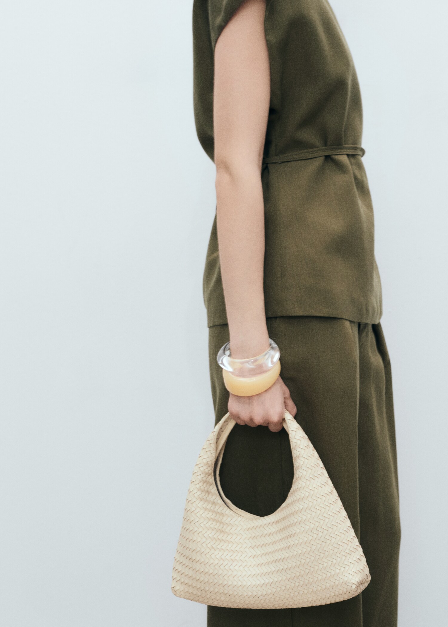 Linen-blend pleated trousers - Details of the article 2