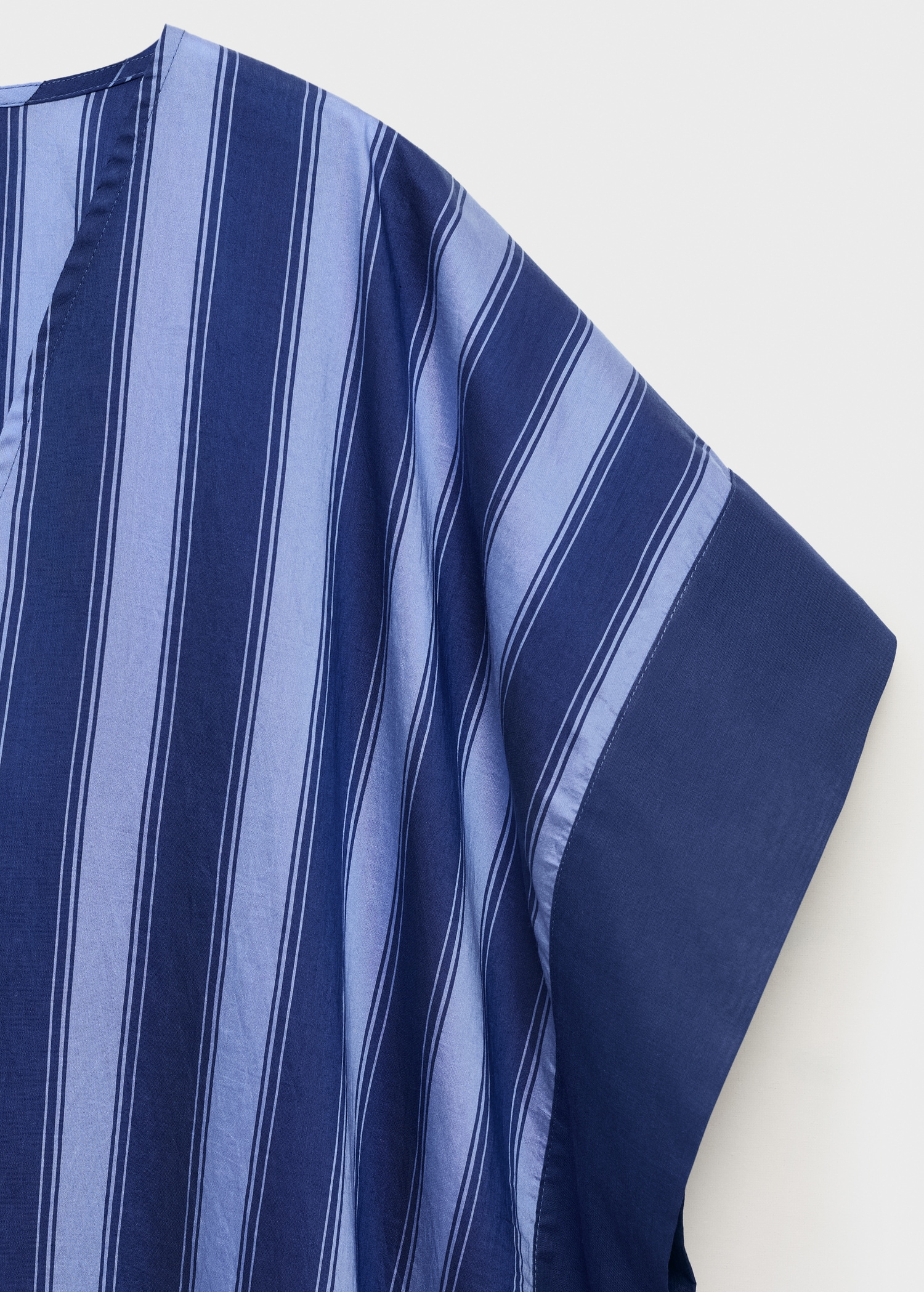 Caftan en lyocell à rayures tissu bicolore - Détail de l'article 0
