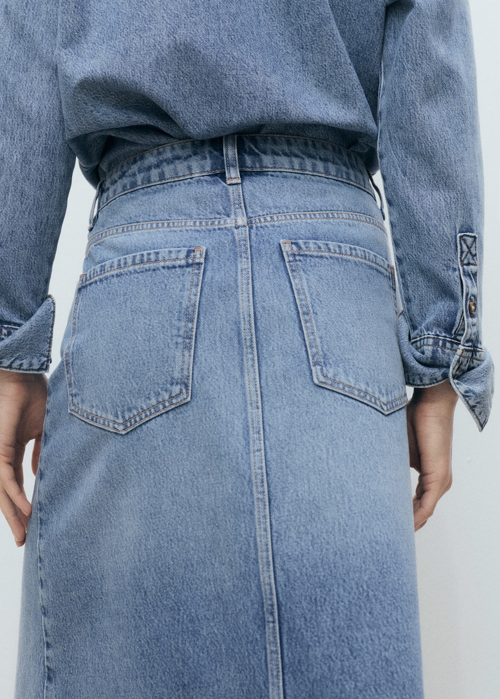 Midi denim skirt