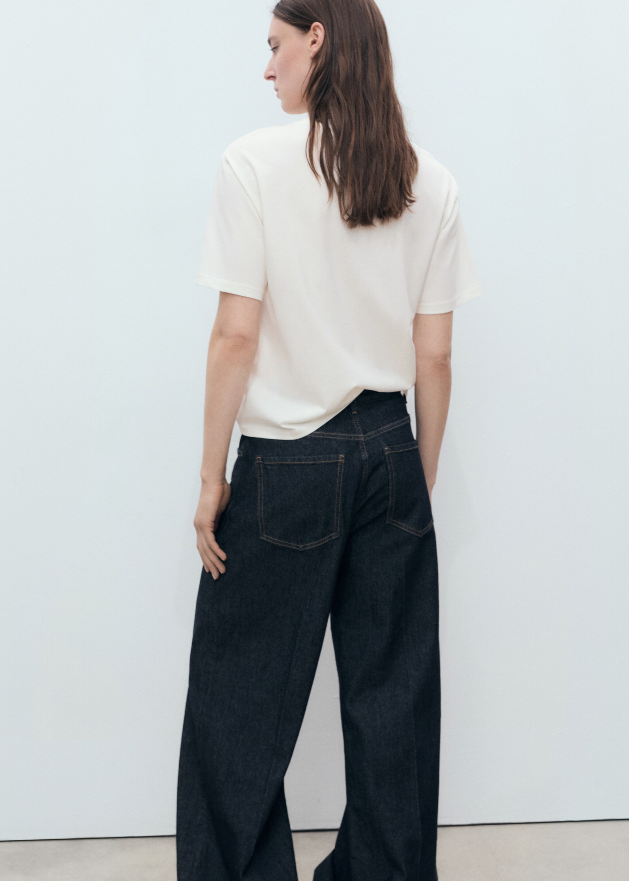 Embroidered cotton T-shirt - Reverse of the article