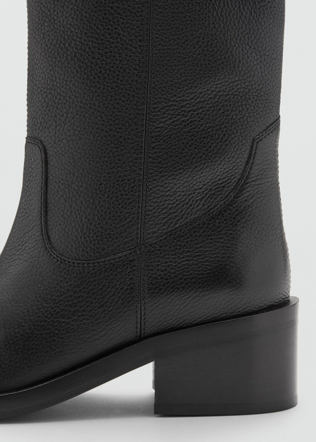 Squared toe leather ankle boots - Women | MANGO Canada Squared toe leather ankle boots - Women | MANGO Canada