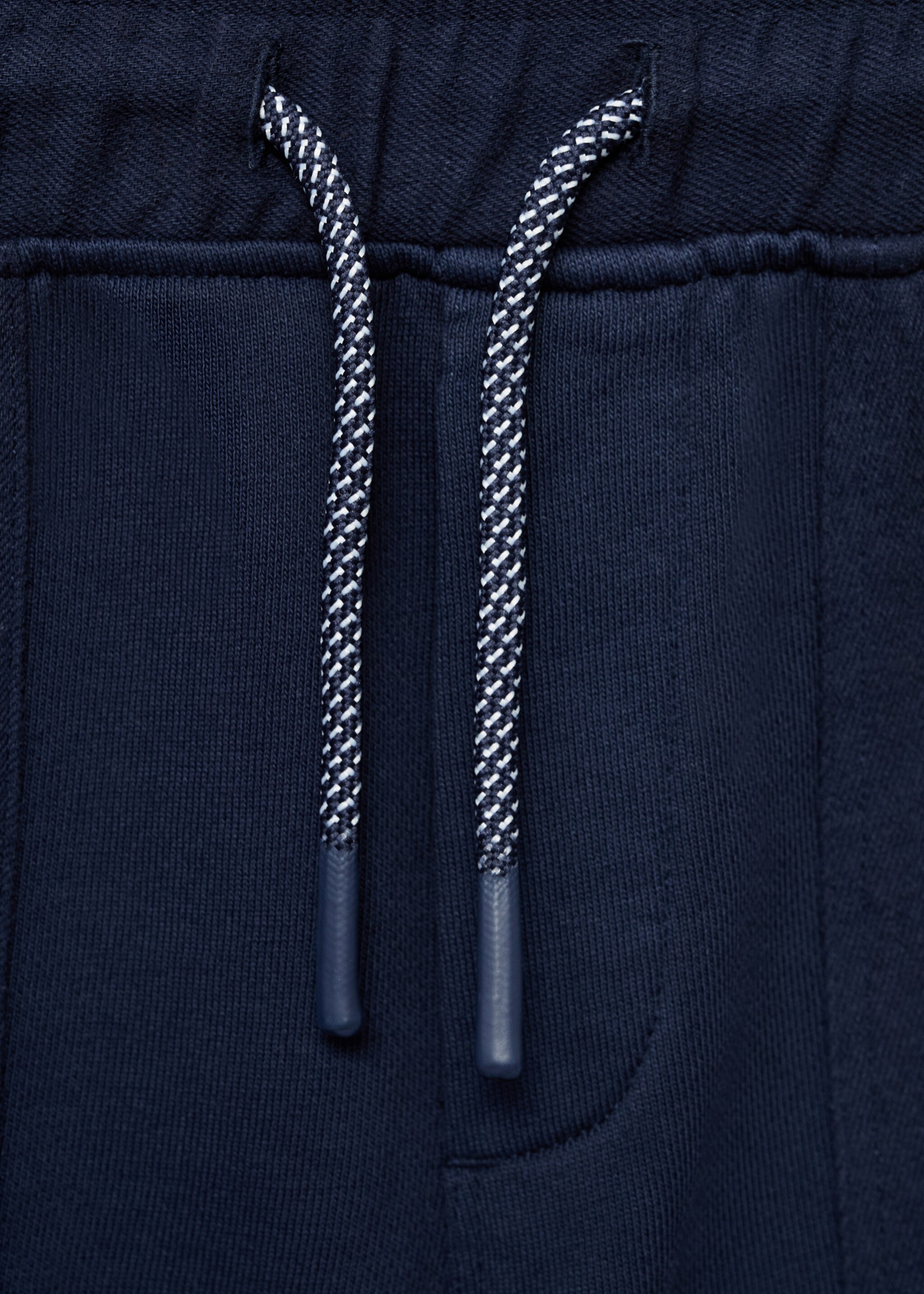 Drawstring Bermuda shorts - Details of the article 8