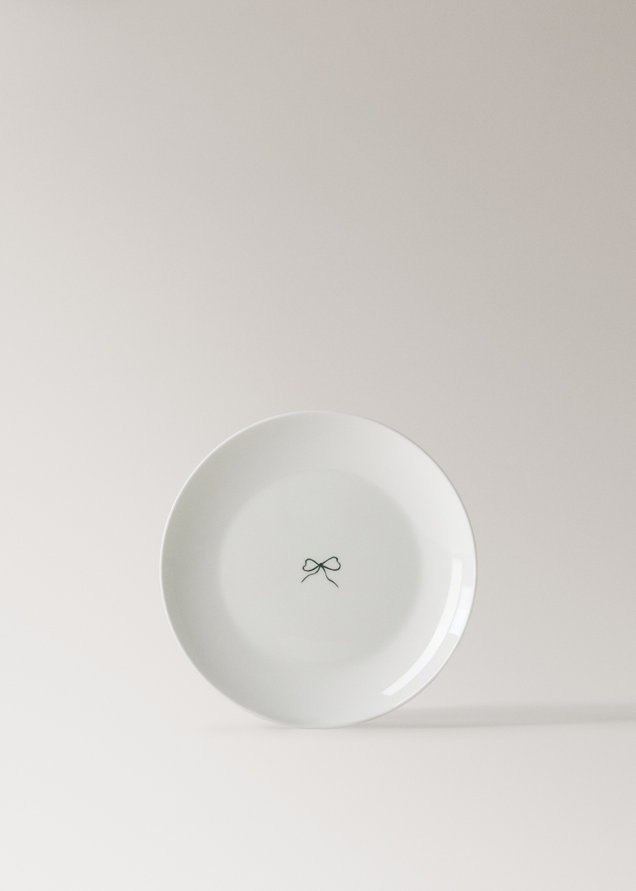 Bone china dessert plate - Article without model, Off White. Ref: 87060459-00.