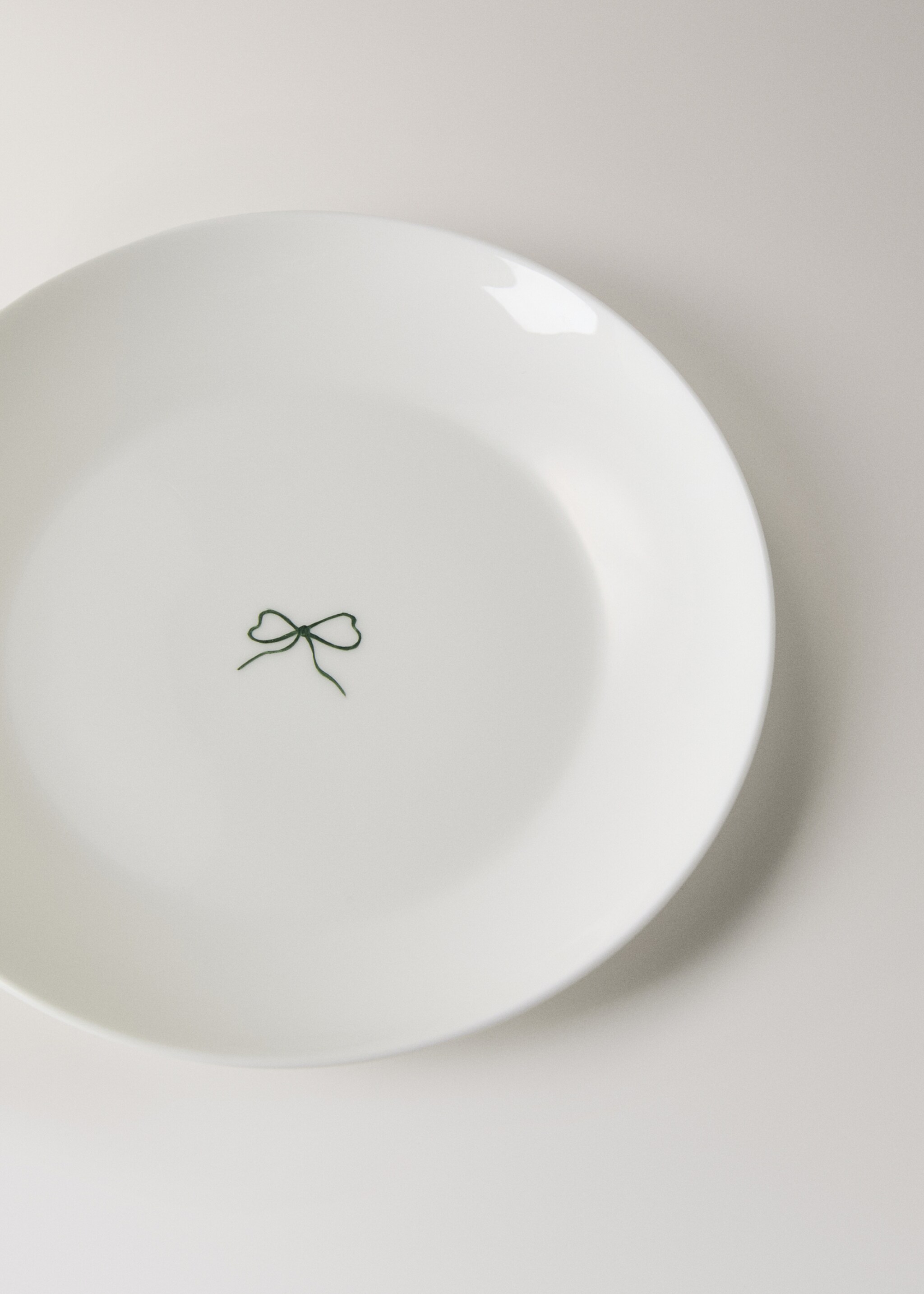 Bone china dessert plate - Details of the article 1, Off White. Ref: 87060459-00.