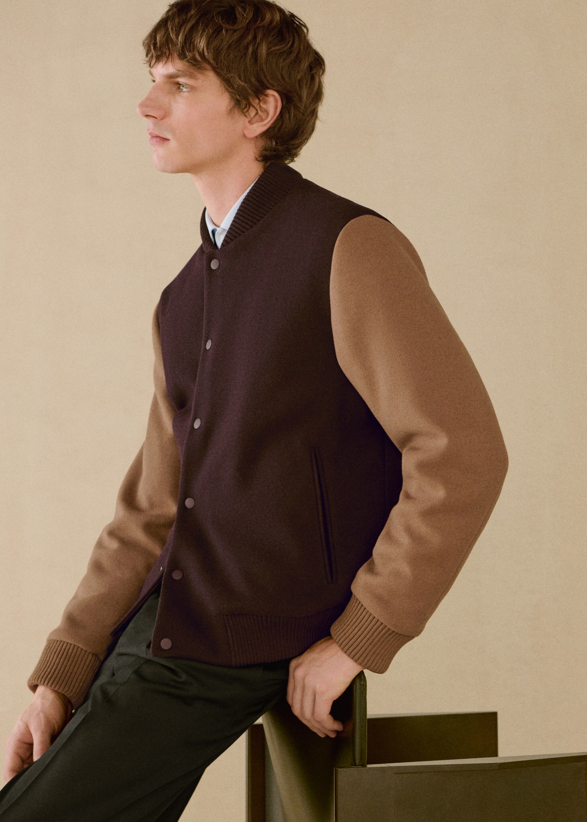 Two-tone bomber jacket - Details of the article 3