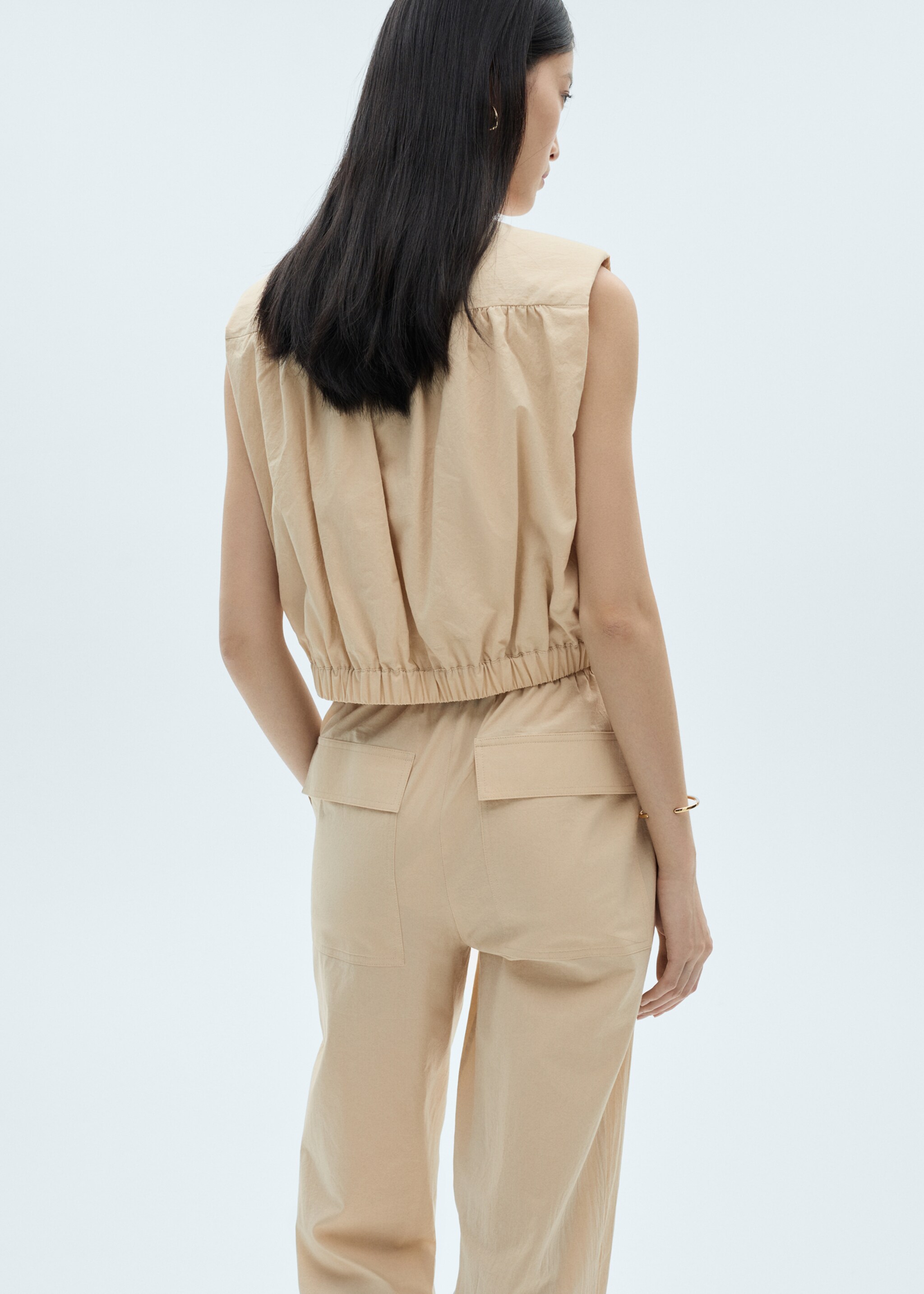 Gathered details cotton blouse - Reverse of the article