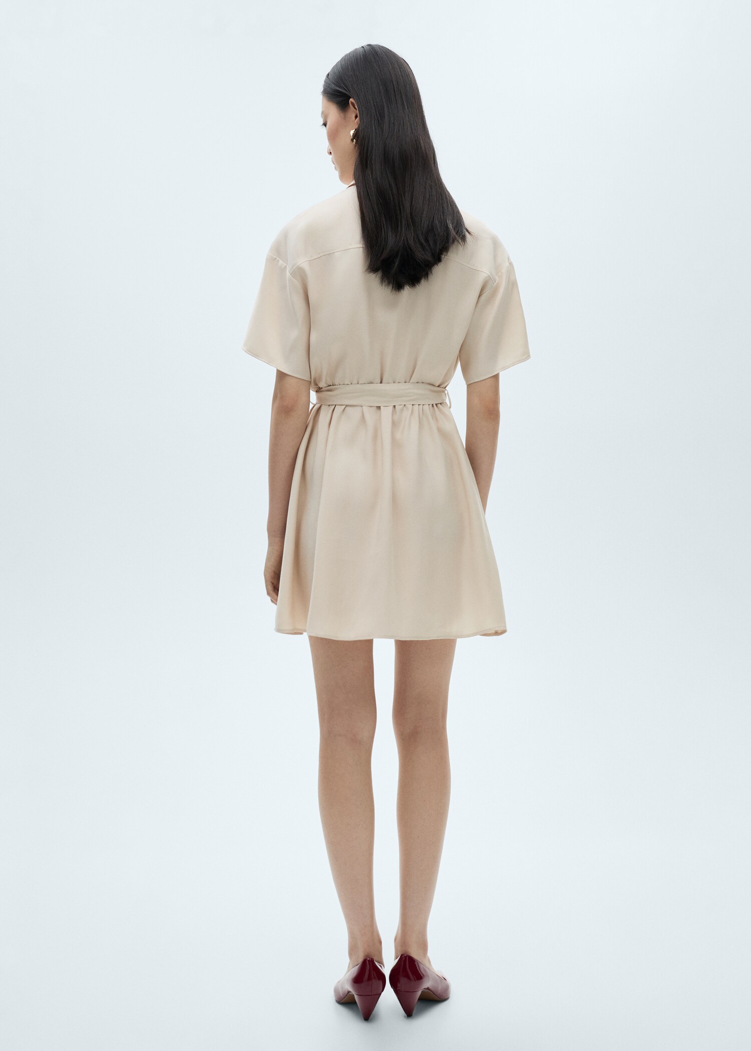 Vestido camisero cinturón - Reverso del artículo