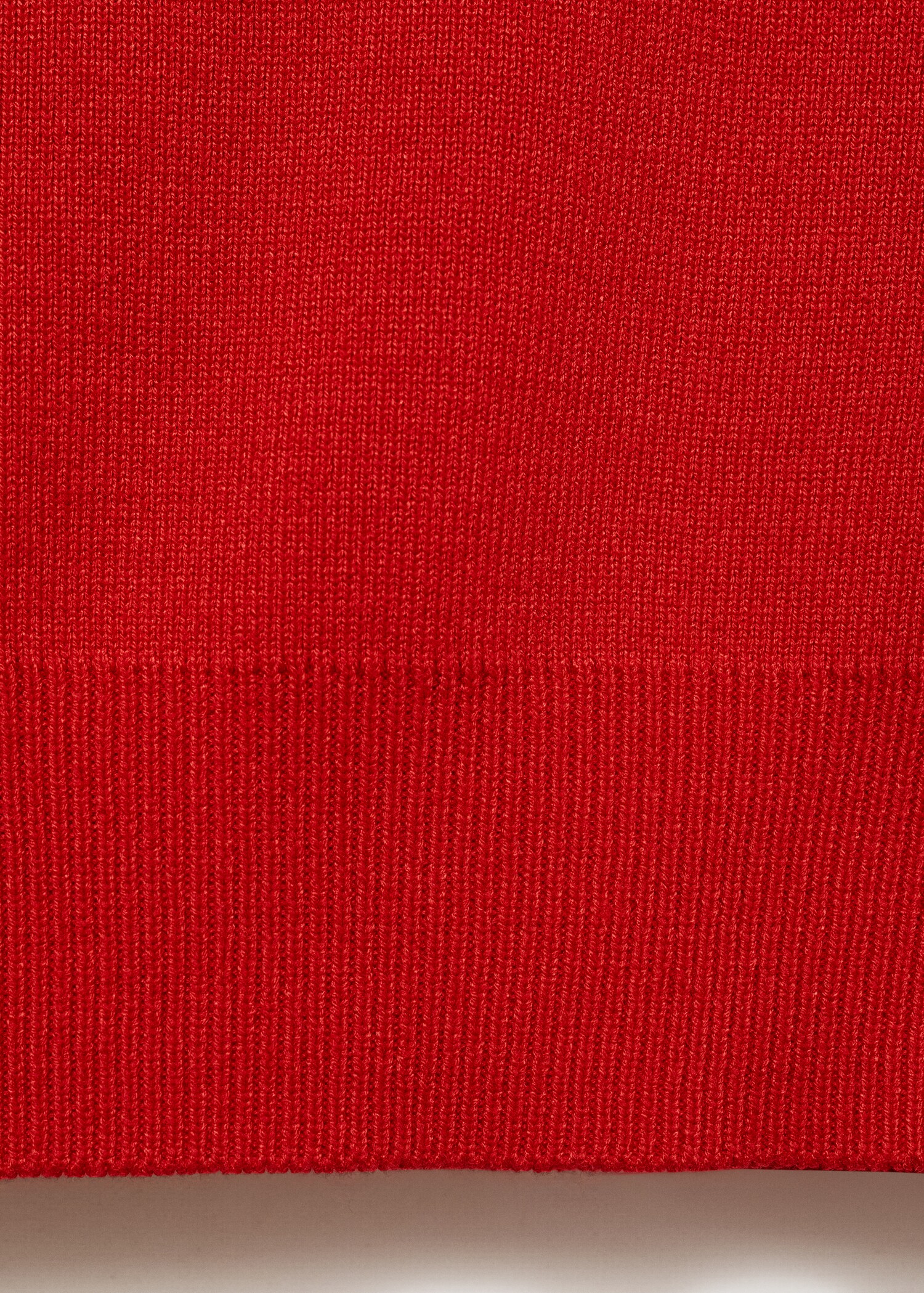 Cropped knitted polo shirt - Details of the article 0