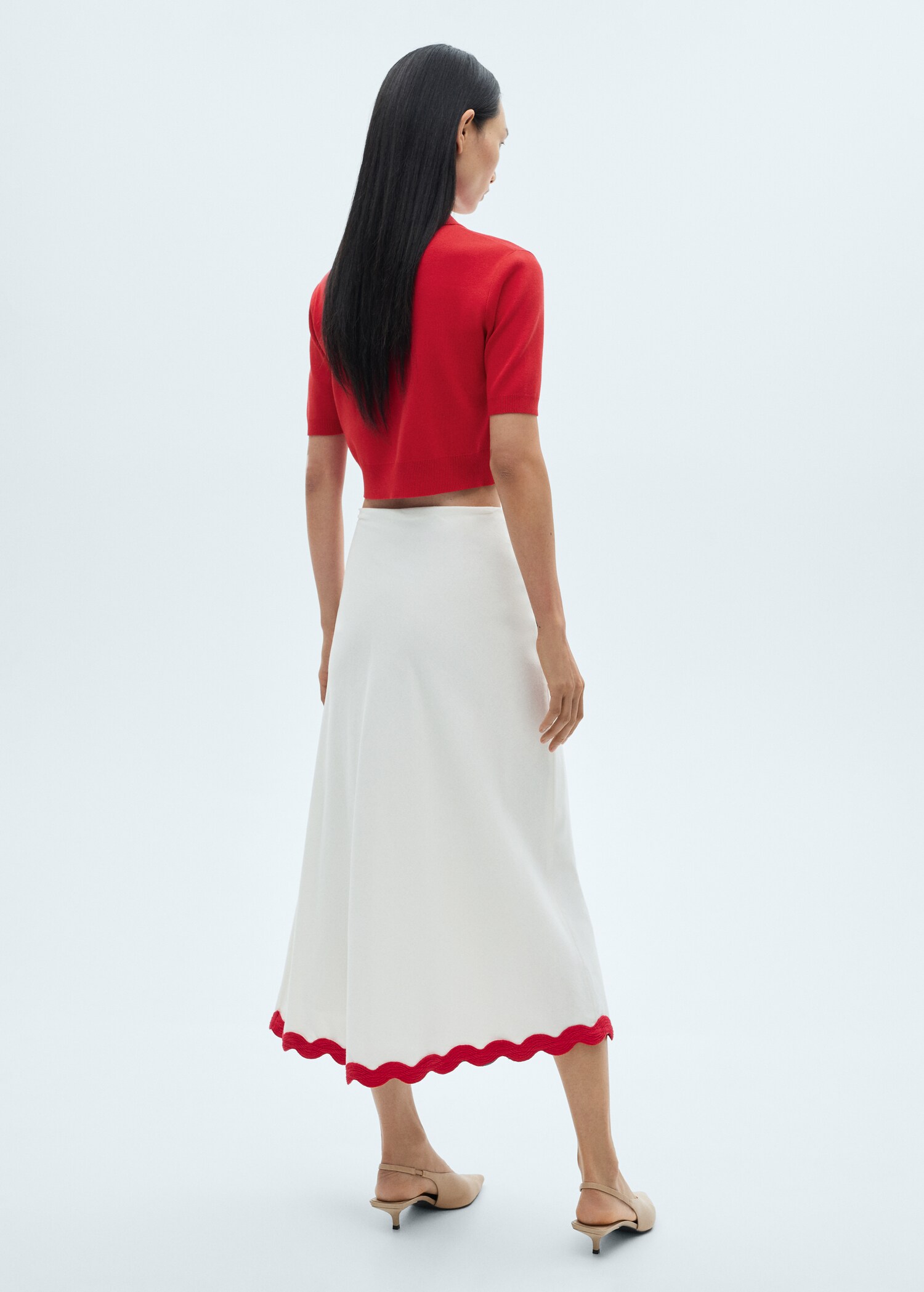 Cropped knitted polo shirt - Reverse of the article