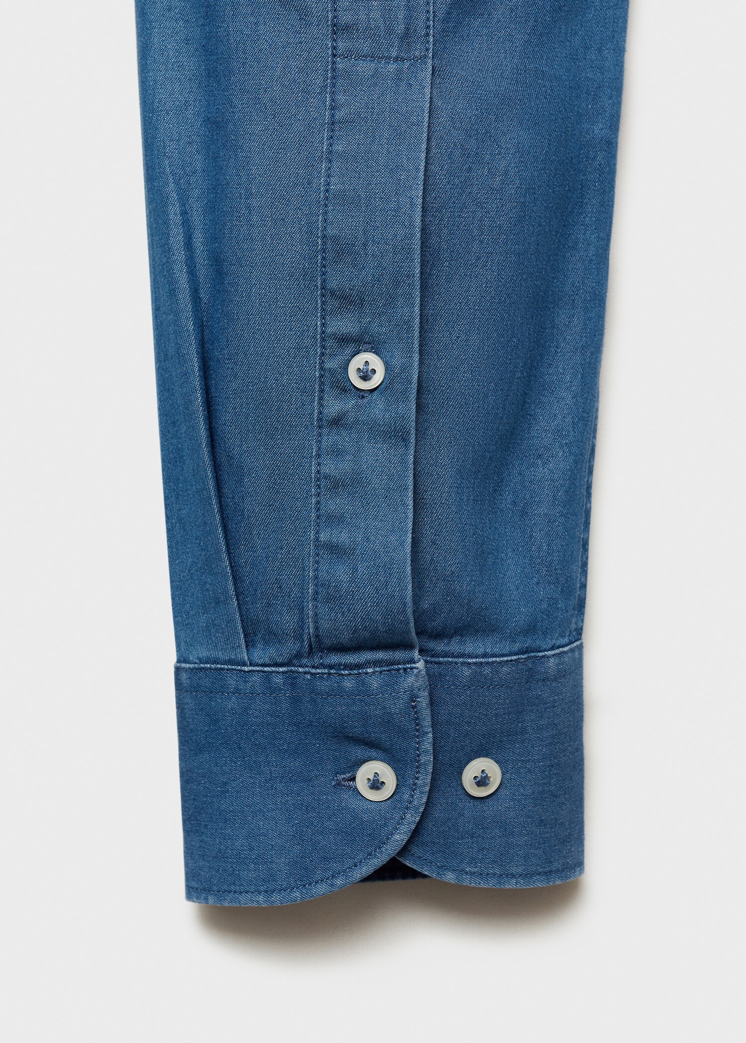 100% cotton chambray shirt - Details of the article 0