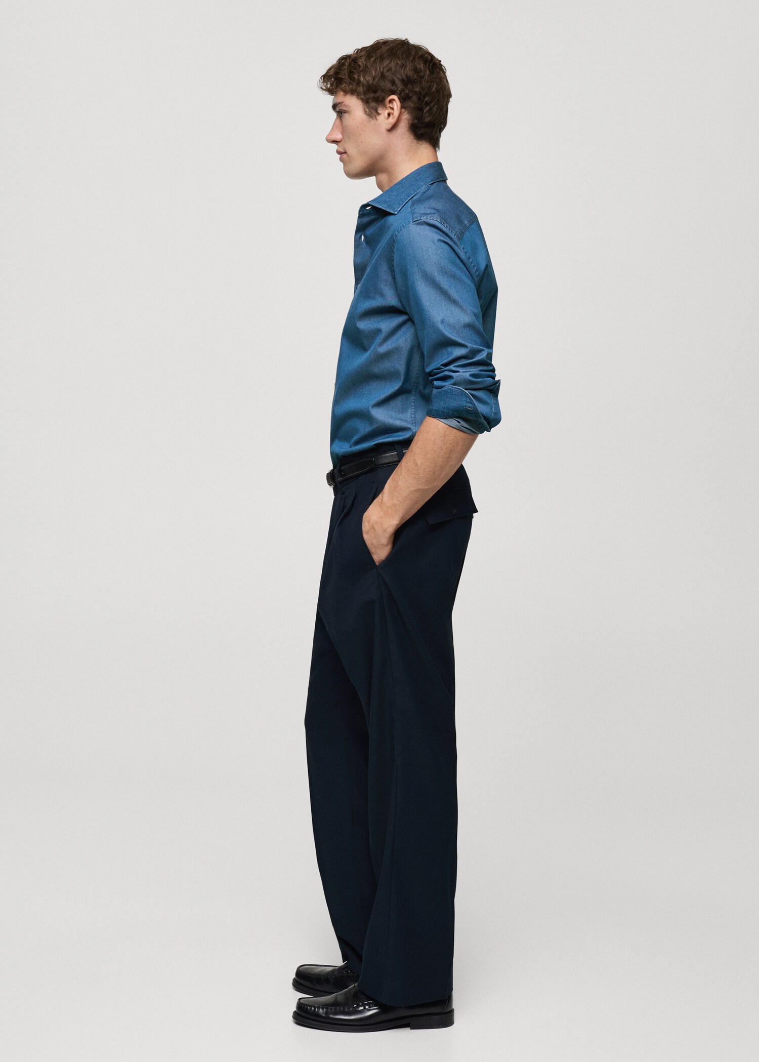 100% cotton chambray shirt - Details of the article 2