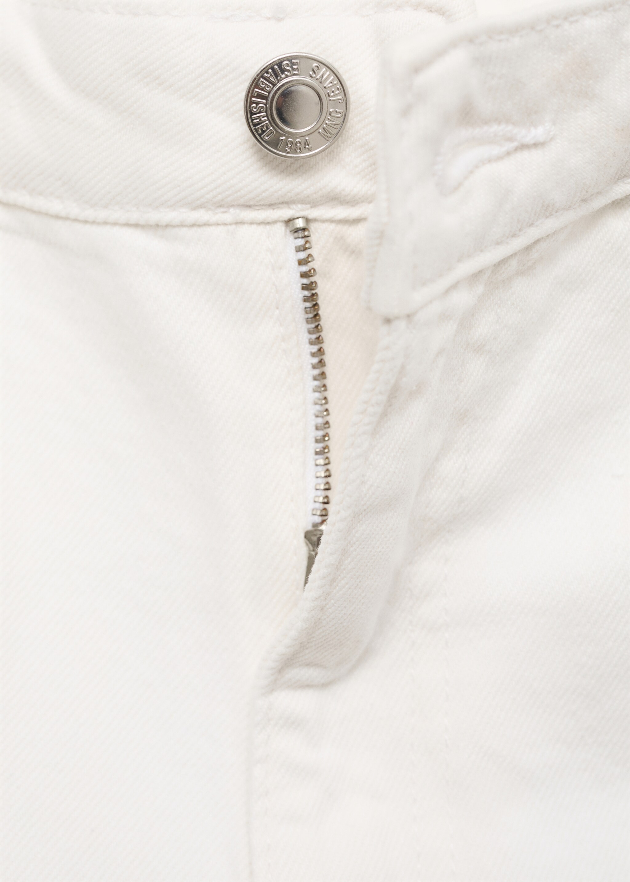 High-waisted mom-fit denim shorts - Details of the article 8