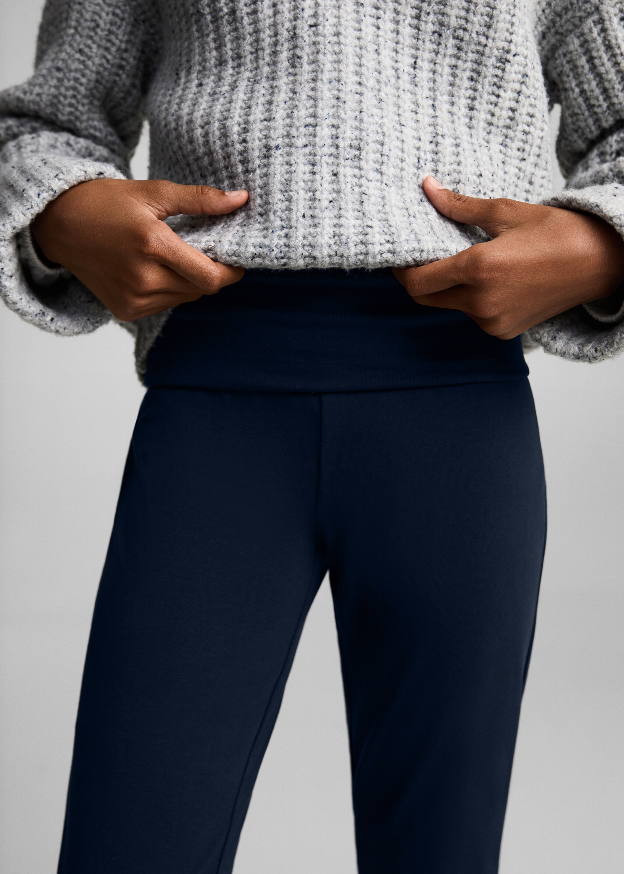 Leggings acampanados - Plano medio