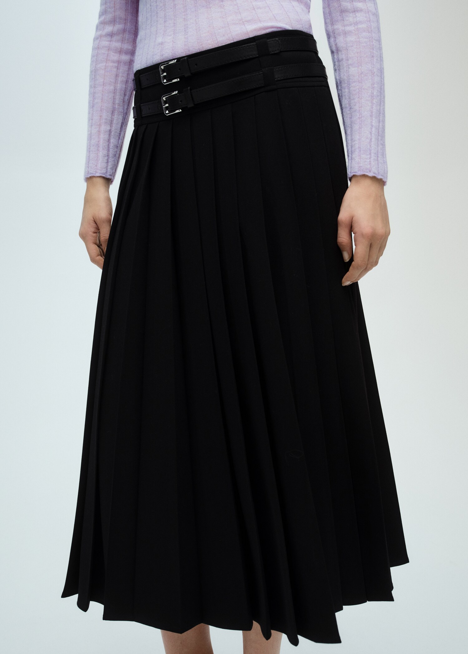 Jupe plissée ceinture double - Plan moyen