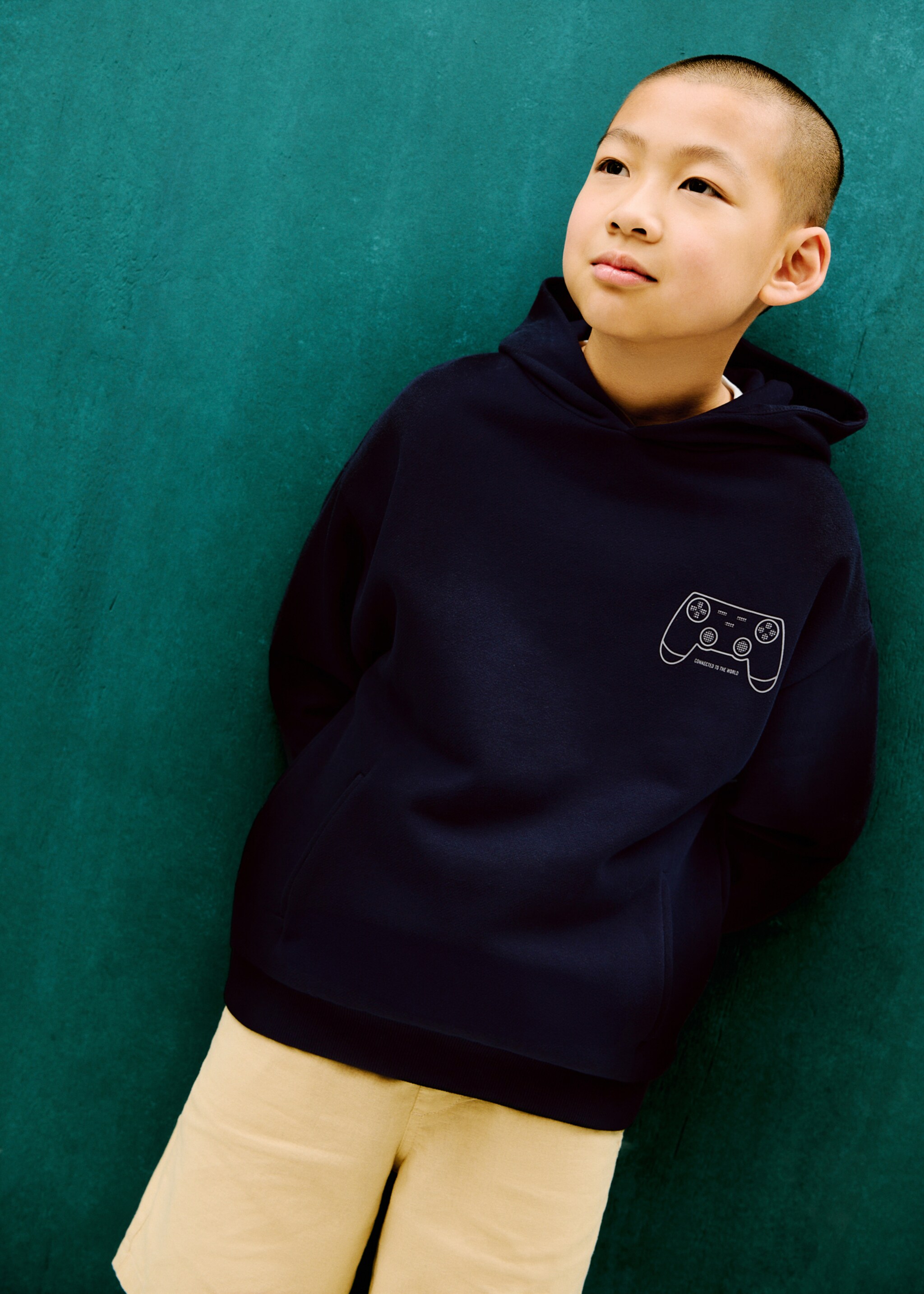 Sweat-shirt imprimé capuche - Plan moyen