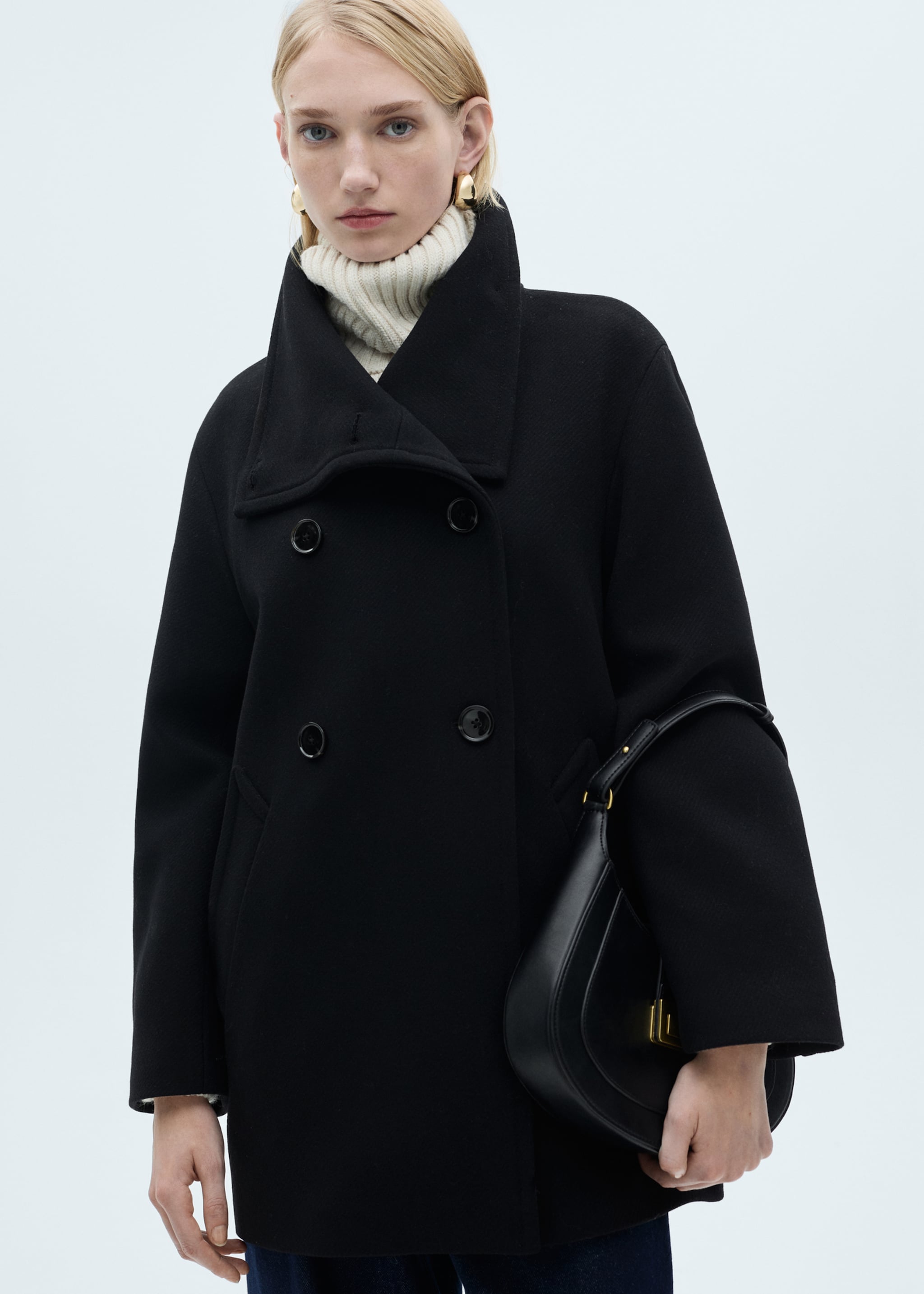 Manteau midi en laine col enveloppant - Plan moyen