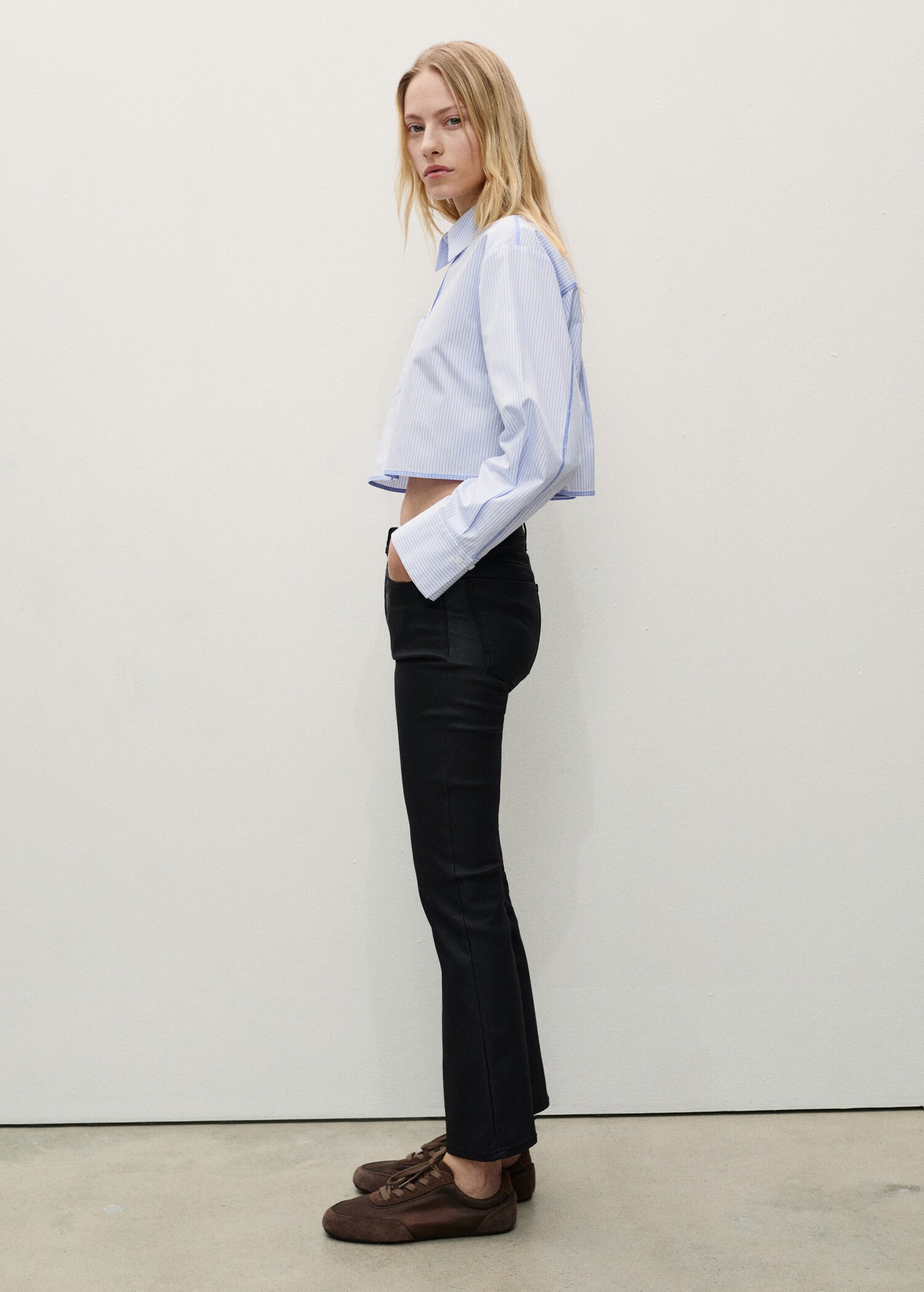 Sienna waxed flared cropped jeans - Details of the article 2