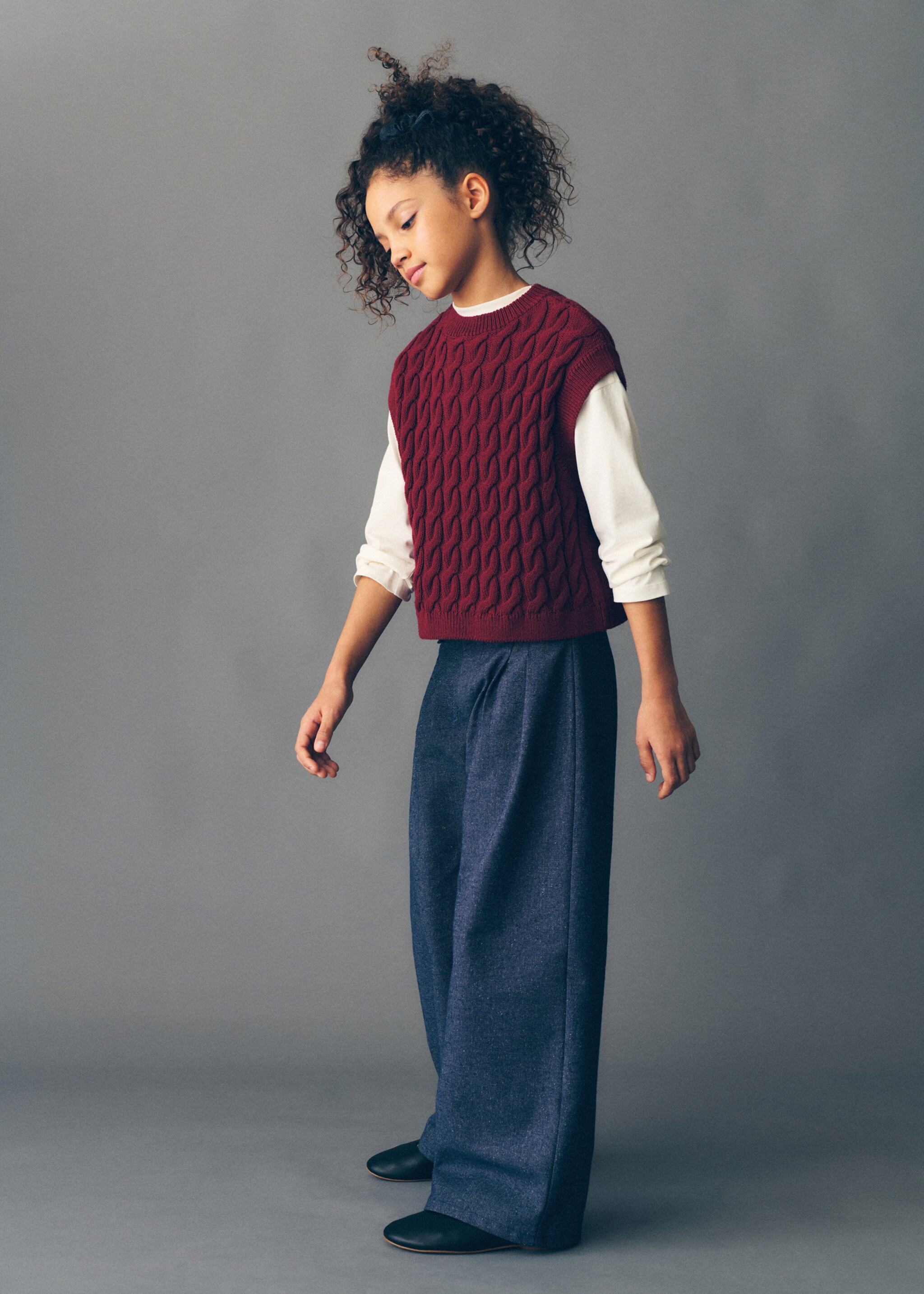 Braided-knit gilet - Details of the article 5