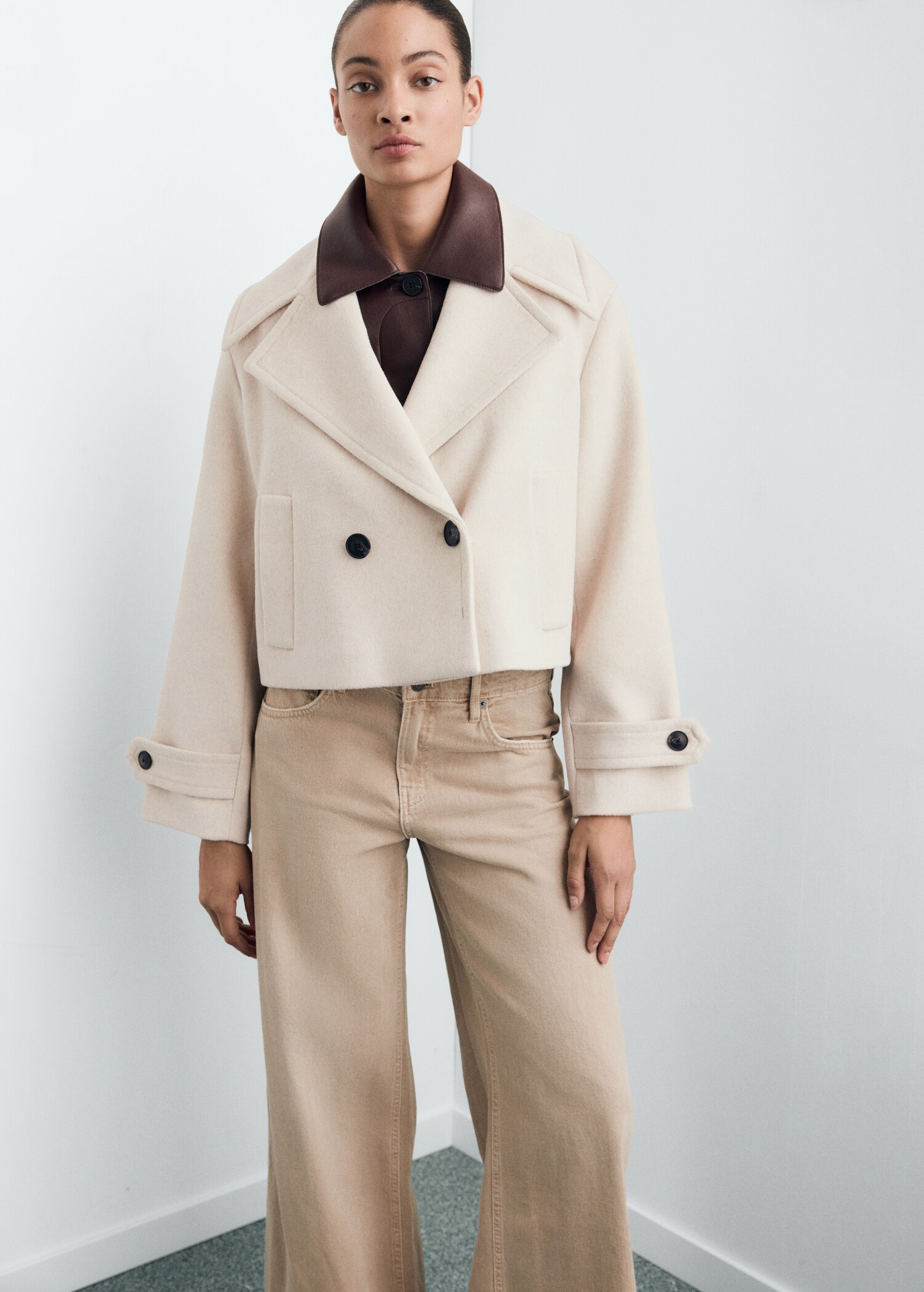 Wool-blend jacket with maxi lapels - Details of the article 2