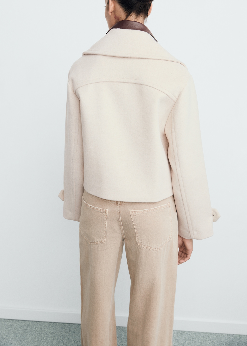 87061522_06_R.jpg?ts=1753893285945