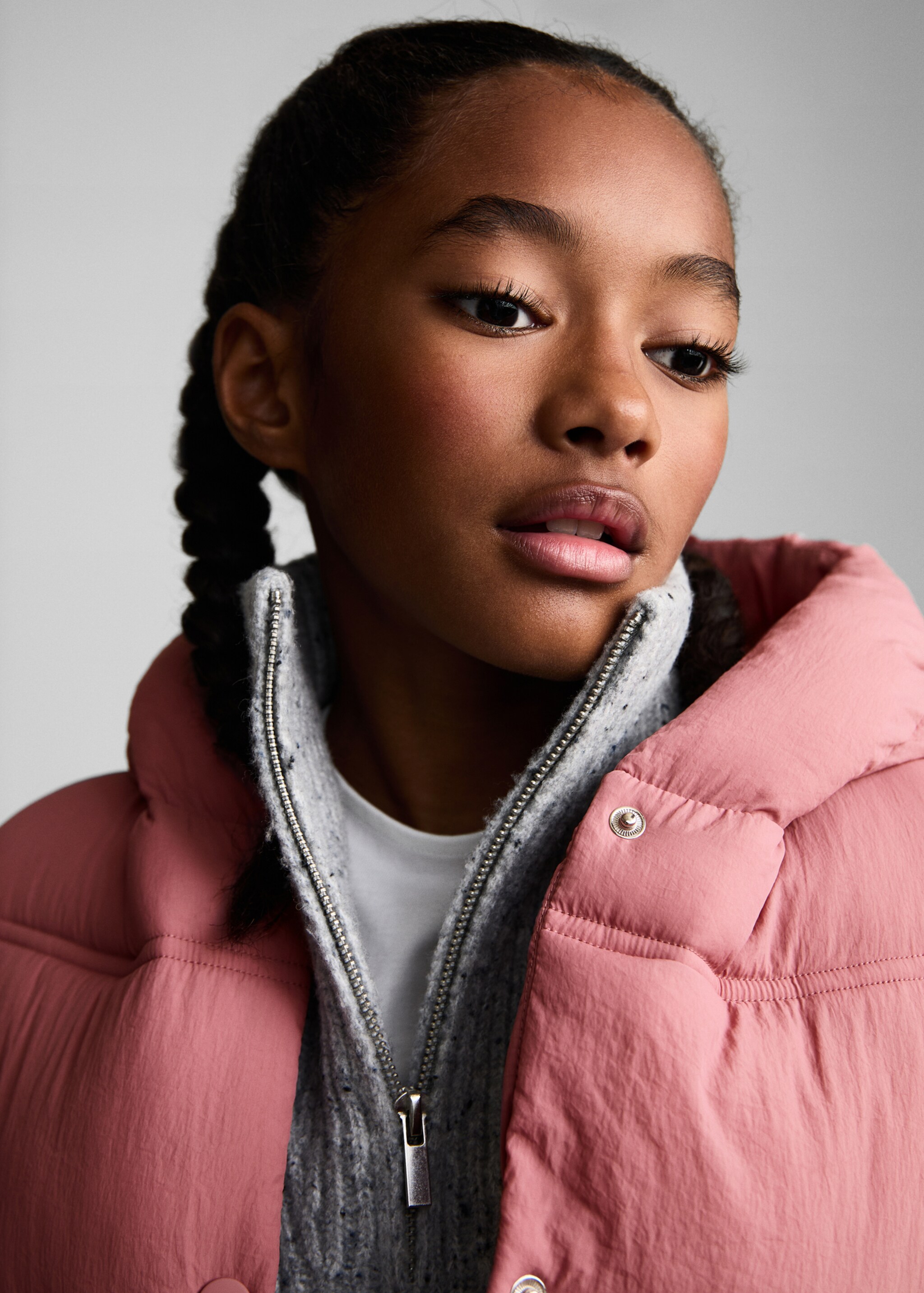 Quilted gilet with hood - Details of the article 1