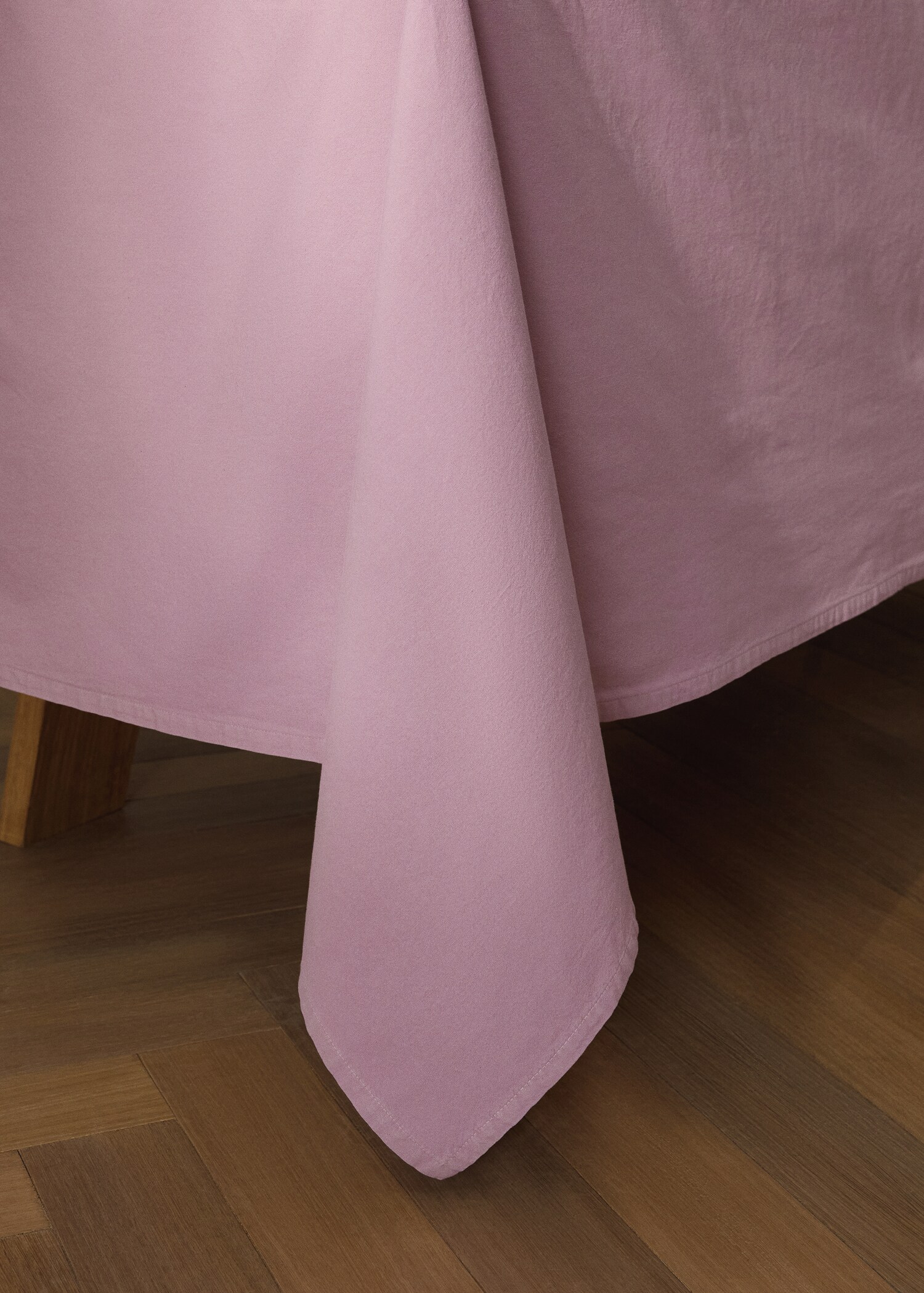 Cotton lace tablecloth for 6 to 8 diners - Details of the article 8