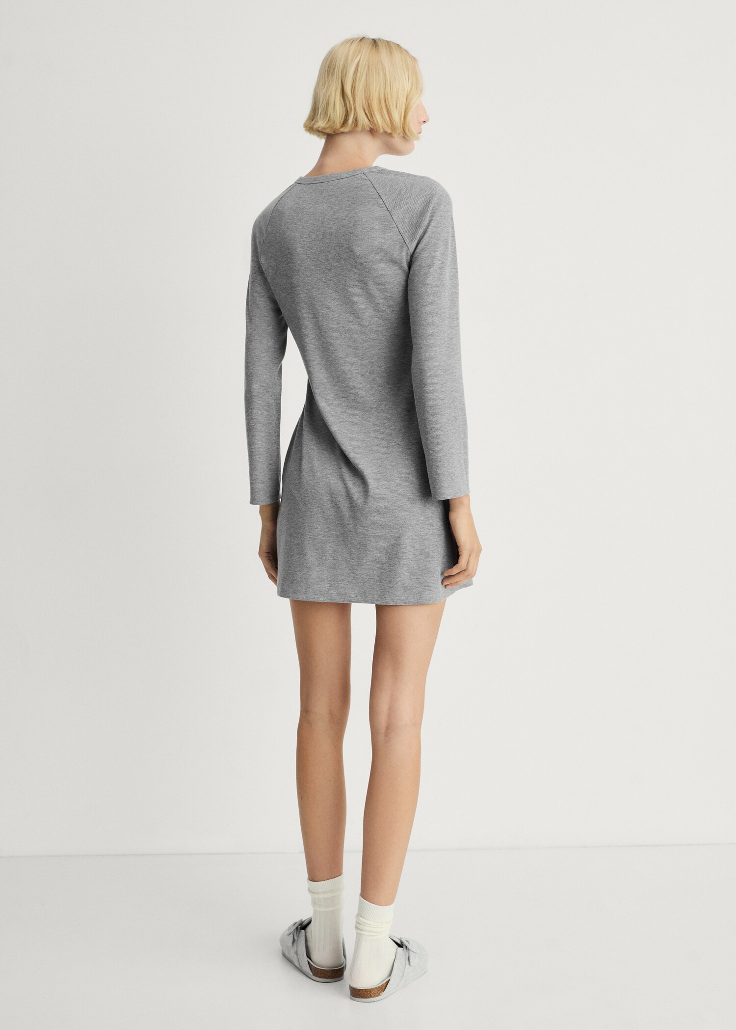 Rib-knit nightgown - Reverse of the article