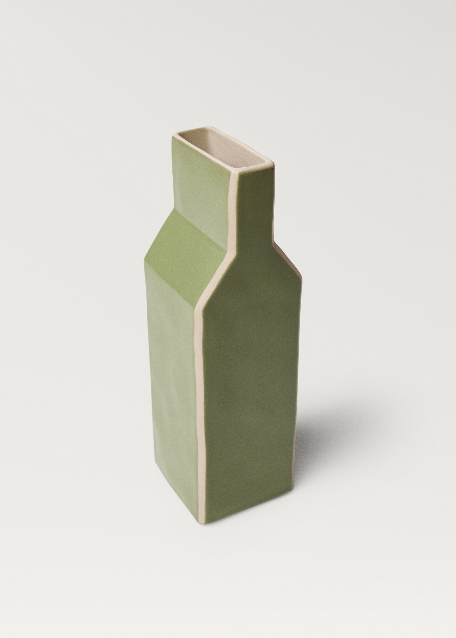 Stoneware vase with bottle design - Details of the article 2