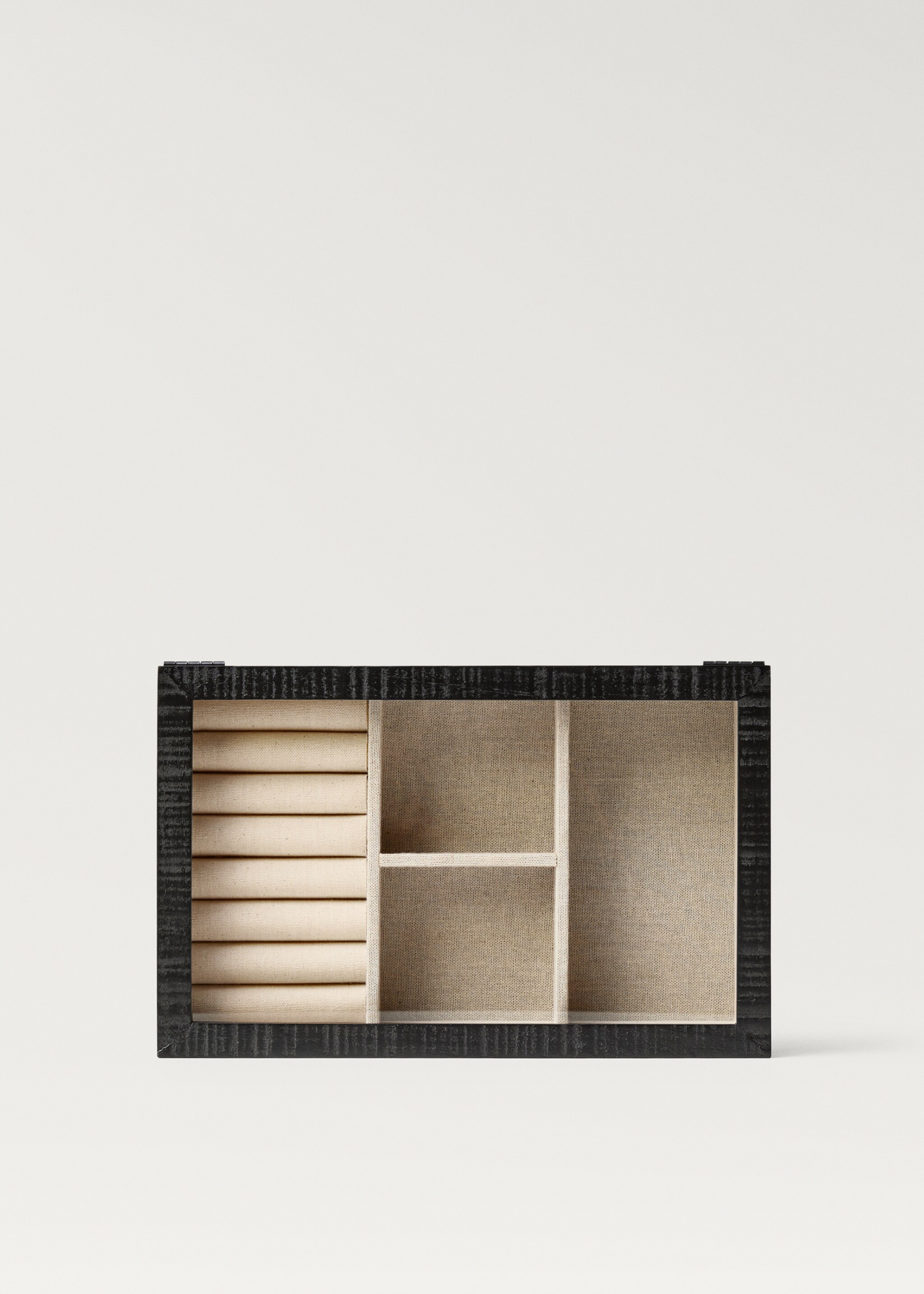Wooden jewellery box - Article without model