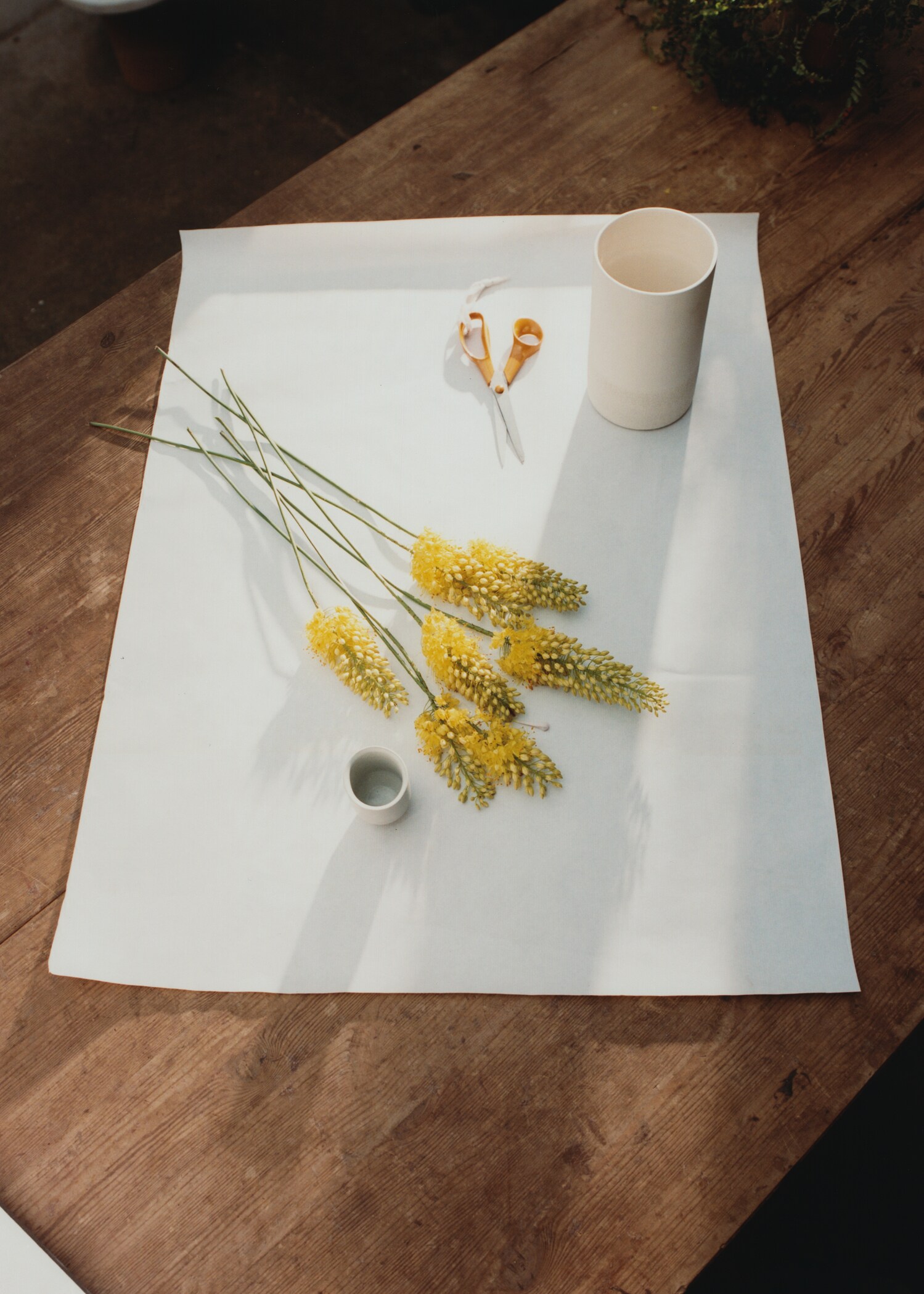 Petit vase en faïence craquelée - Détail de l'article 6