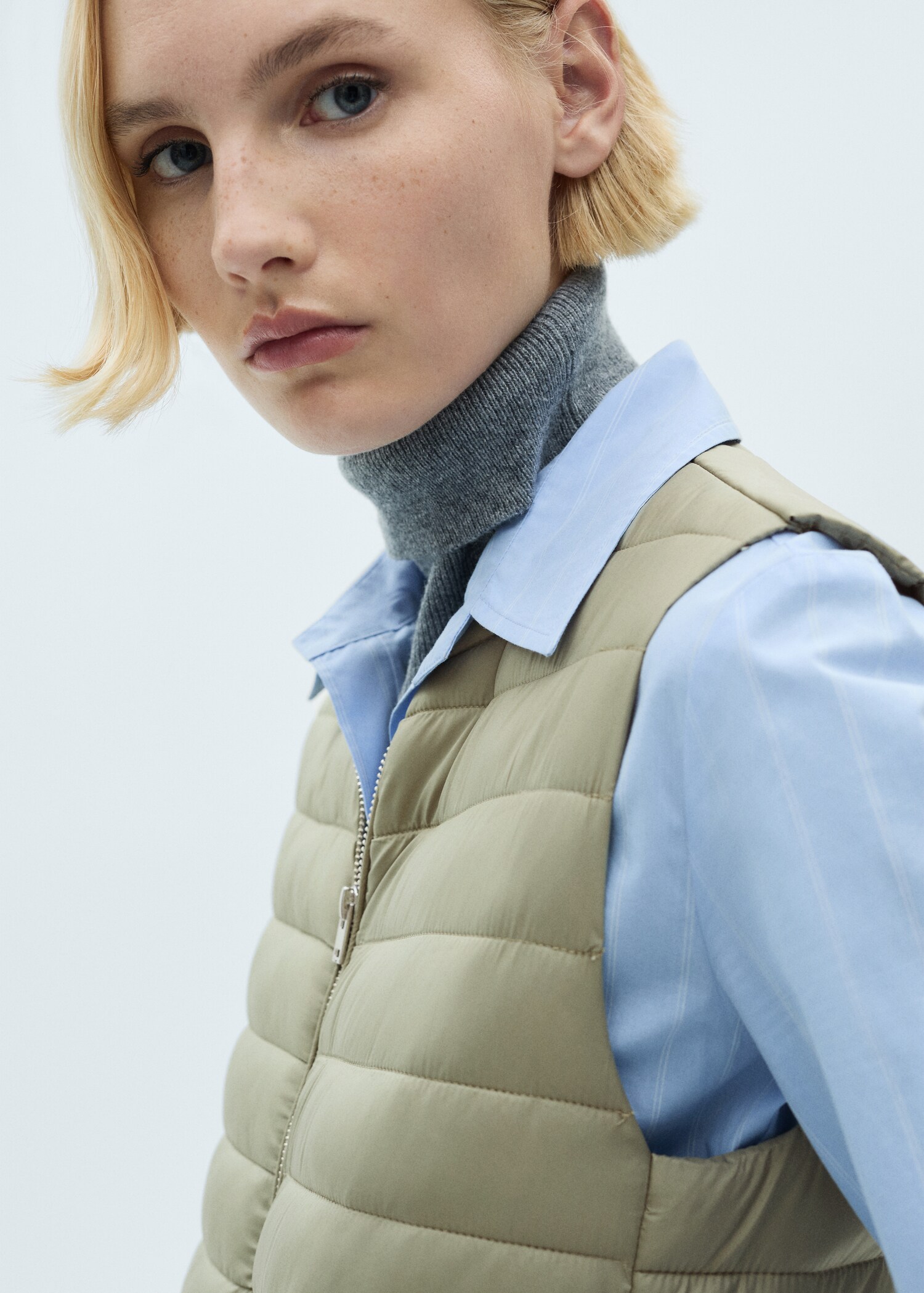 Quilted gilet - Details of the article 1