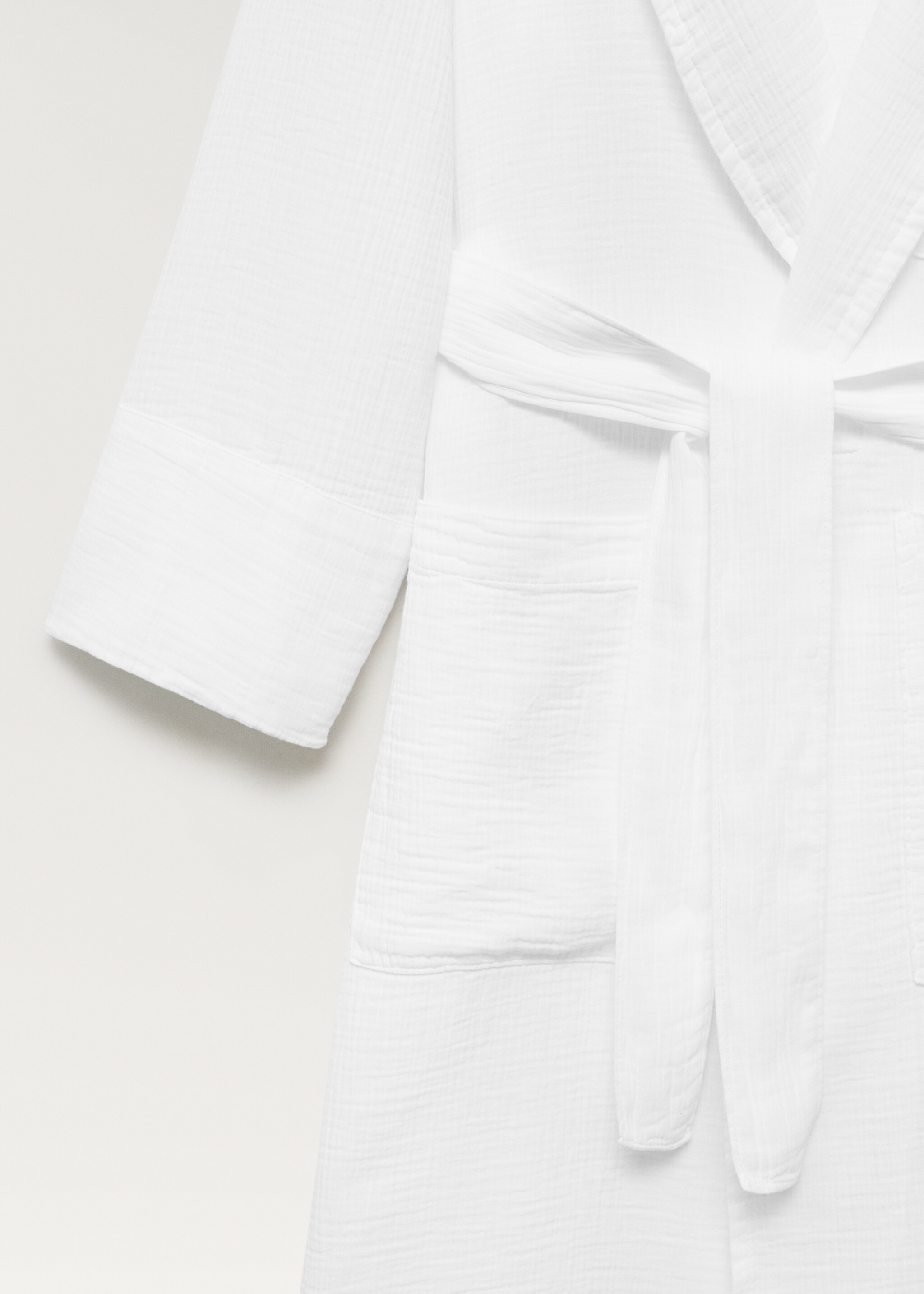 Soft cotton bathrobe - Details of the article 1