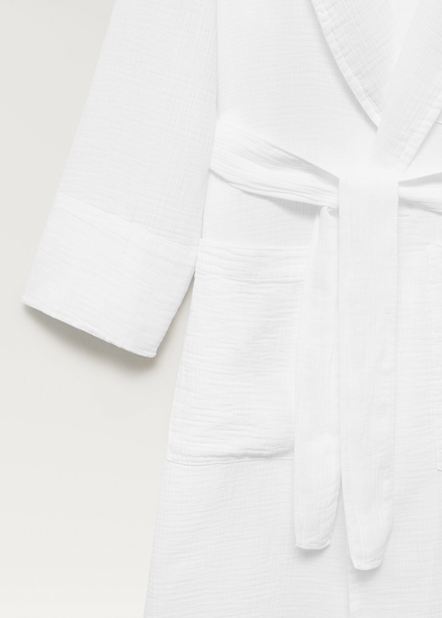 Soft cotton bathrobe - Details of the article 1
