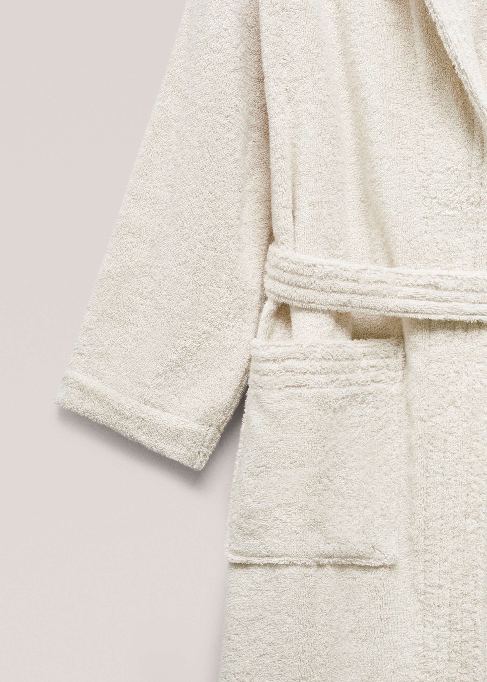 Soft cotton bathrobe - Details of the article 1