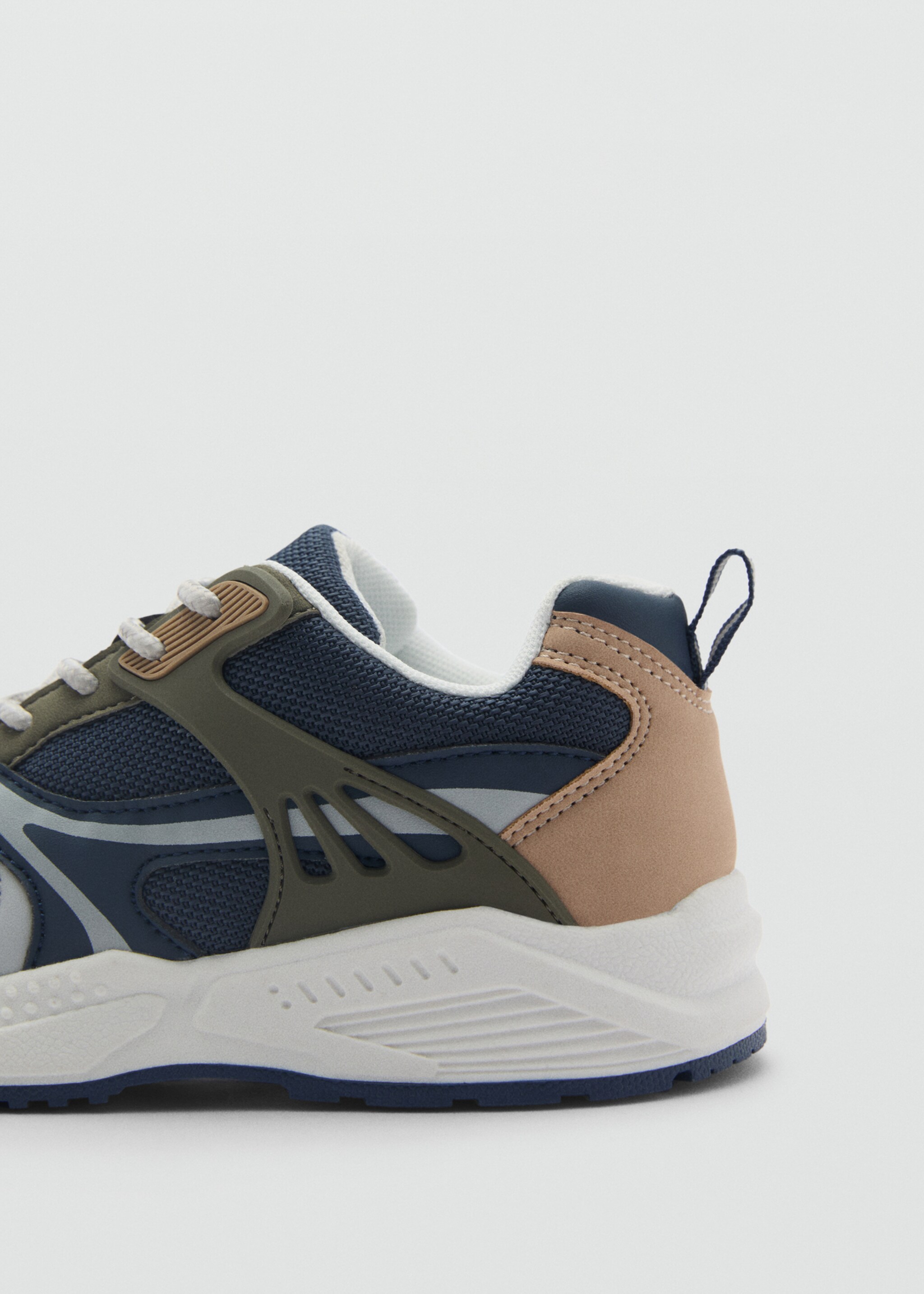Combined trainers with laces - Details of the article 1